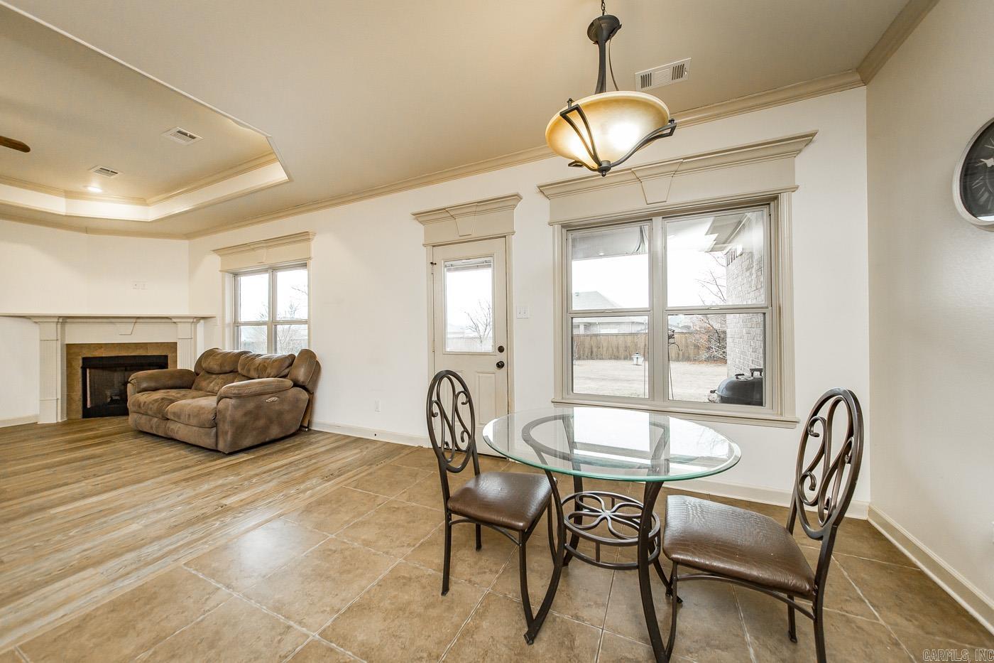 SHADOW CREEK - Residential