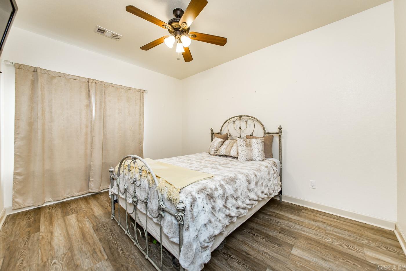 SHADOW CREEK - Residential