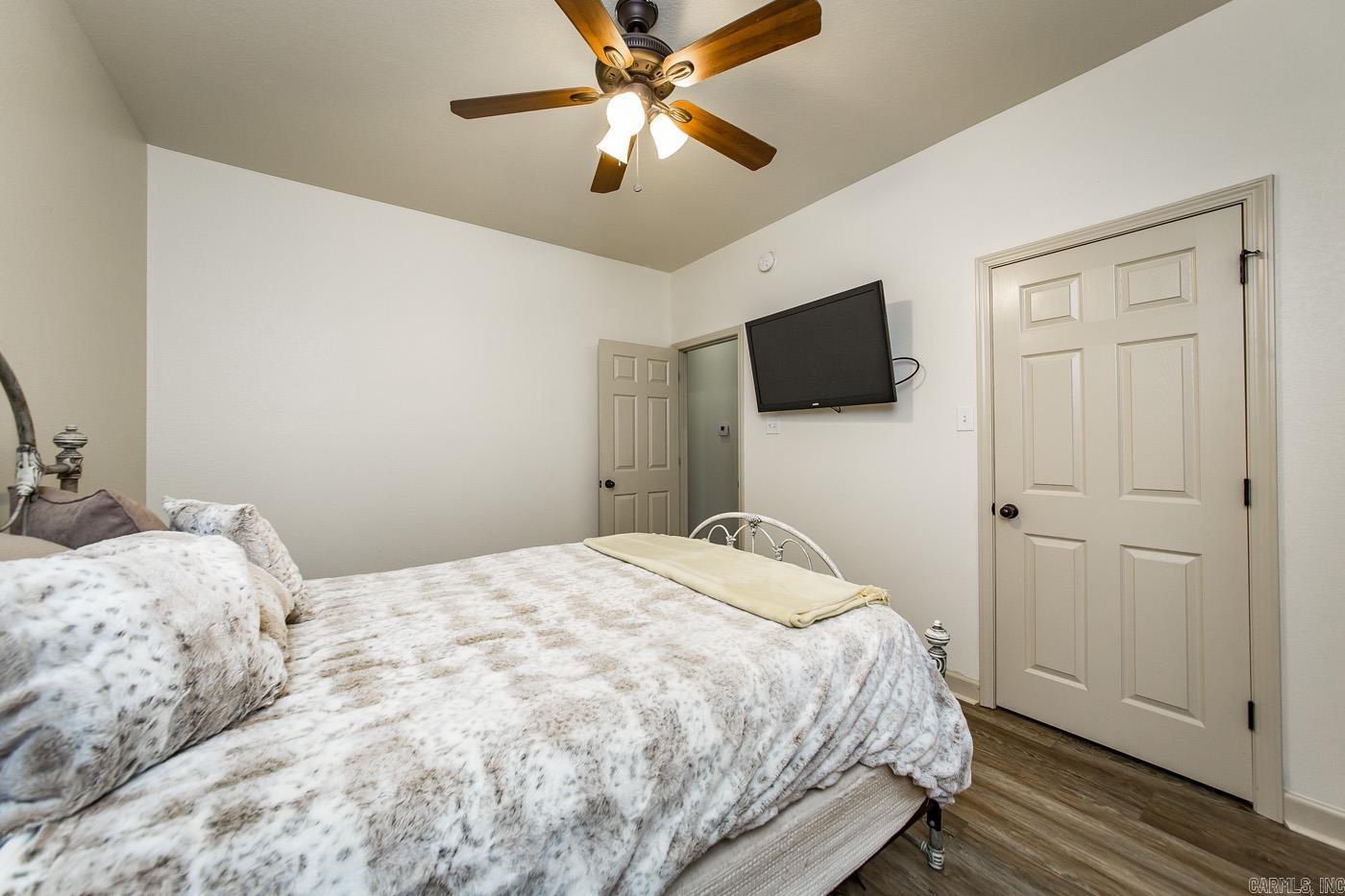 SHADOW CREEK - Residential