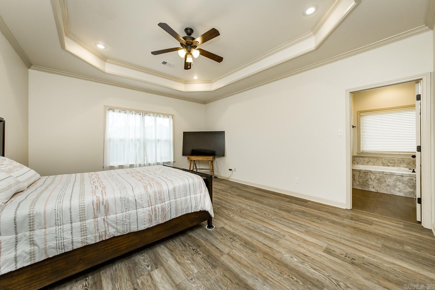 SHADOW CREEK - Residential