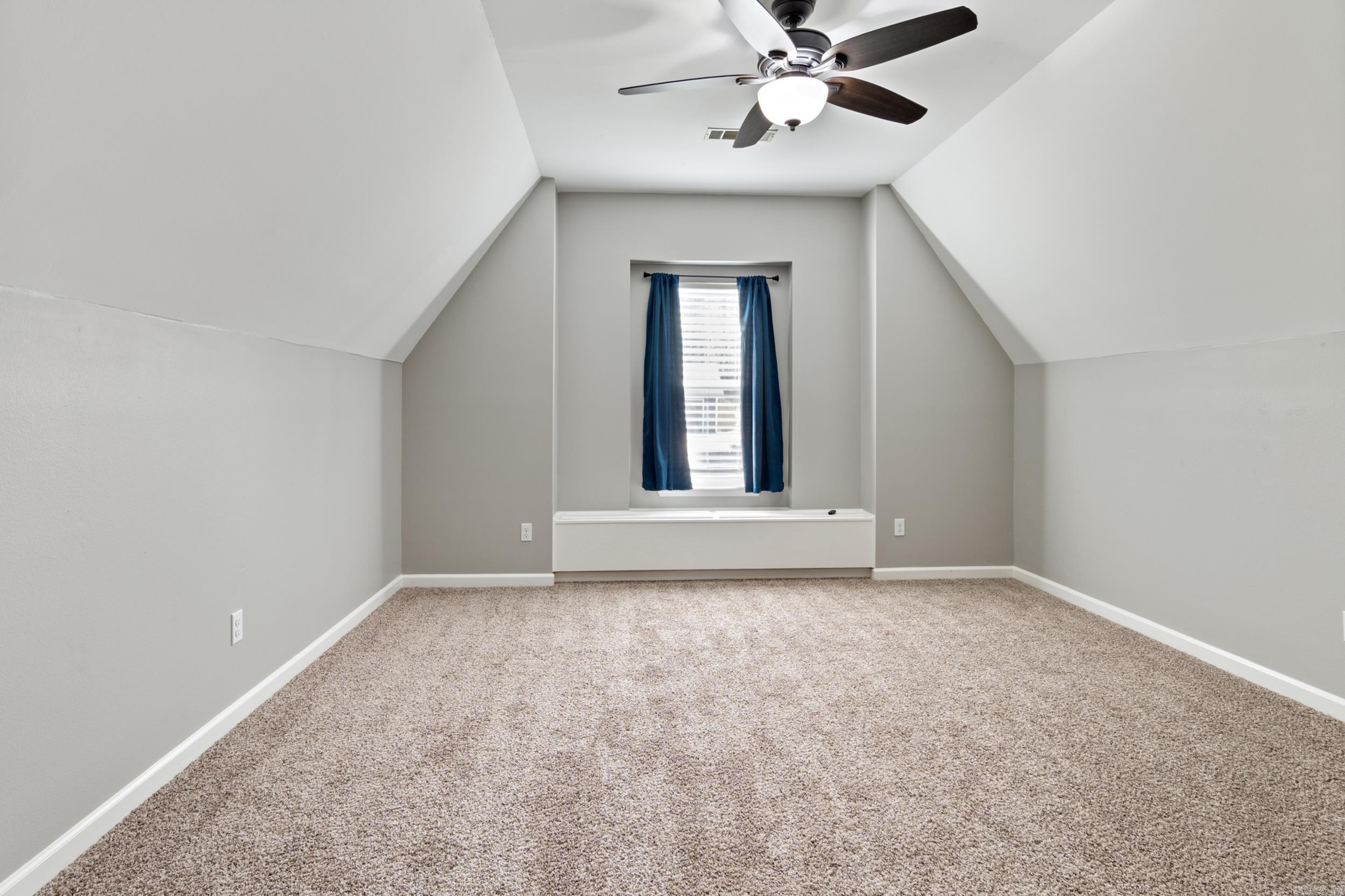 BRYANT OAKS - Residential