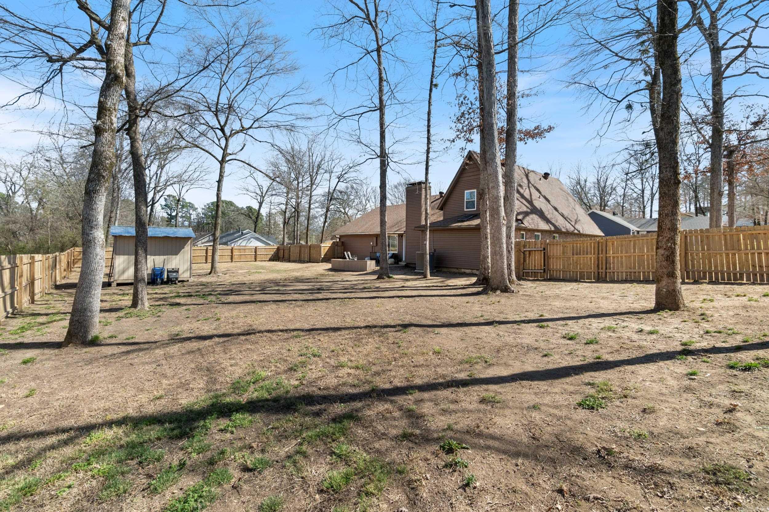 BRYANT OAKS - Residential