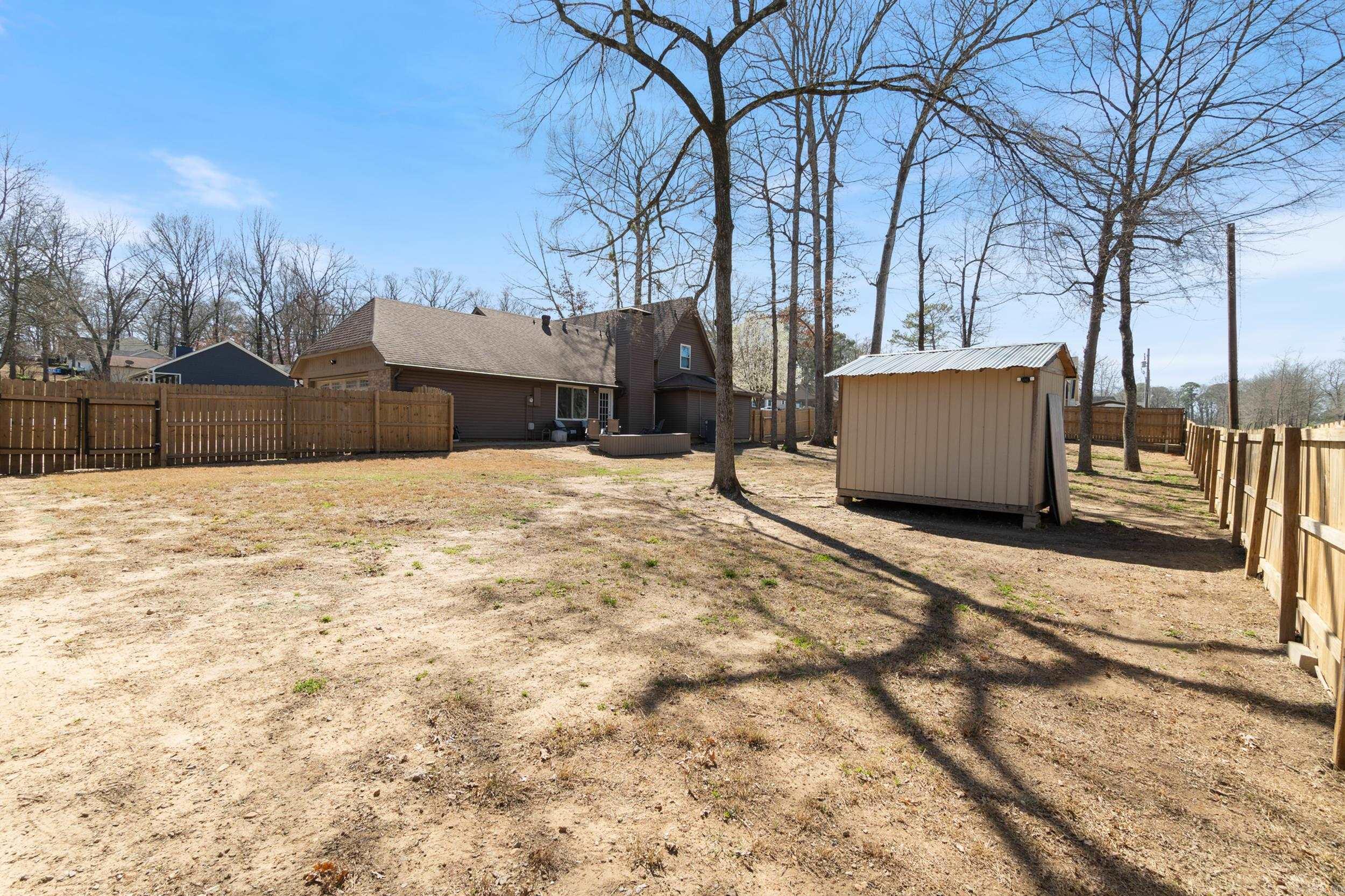 BRYANT OAKS - Residential