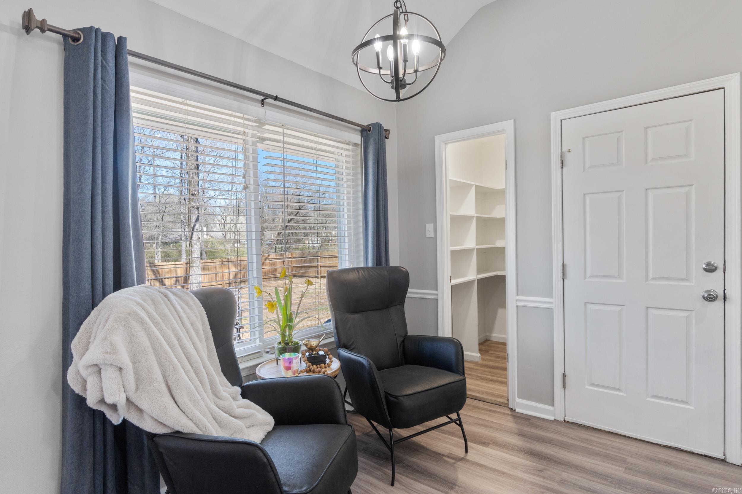 BRYANT OAKS - Residential