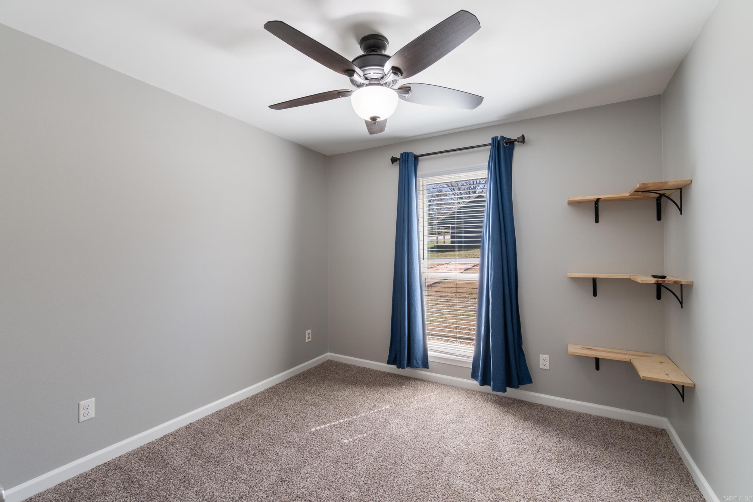 BRYANT OAKS - Residential