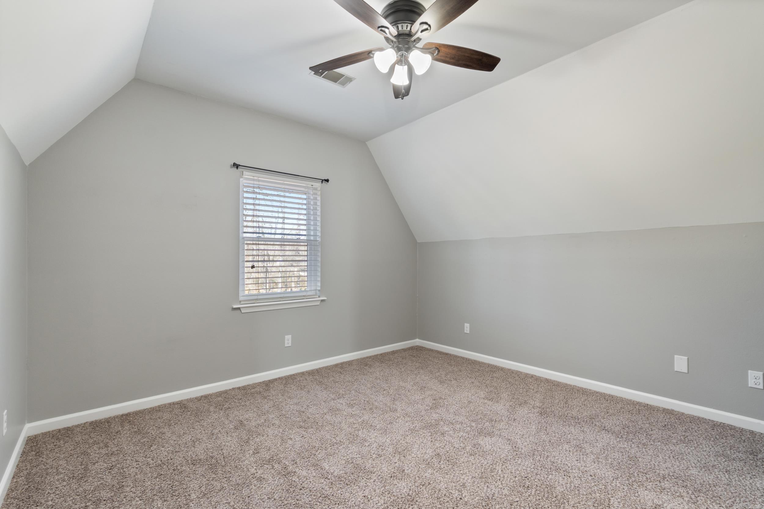 BRYANT OAKS - Residential