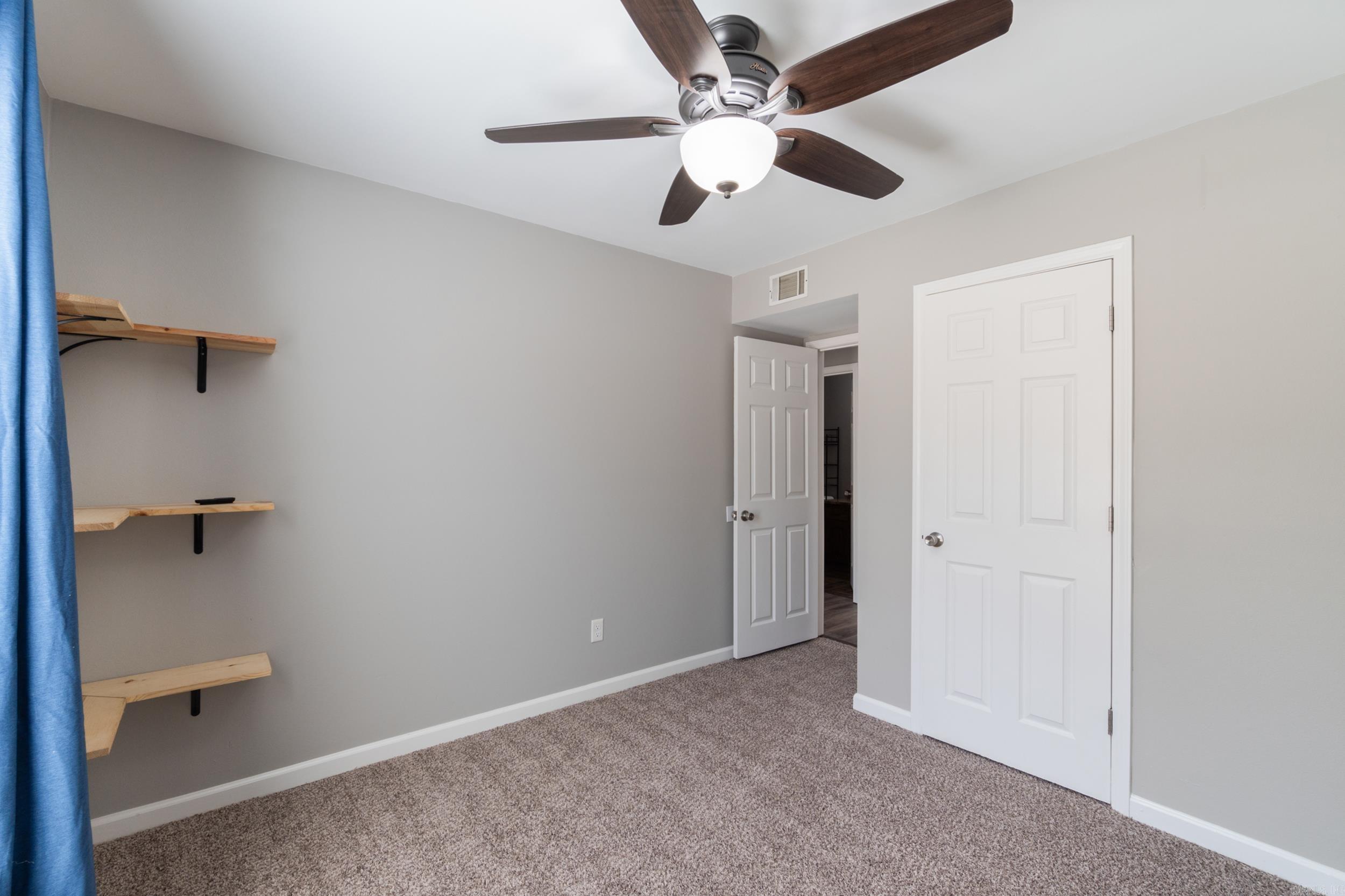 BRYANT OAKS - Residential