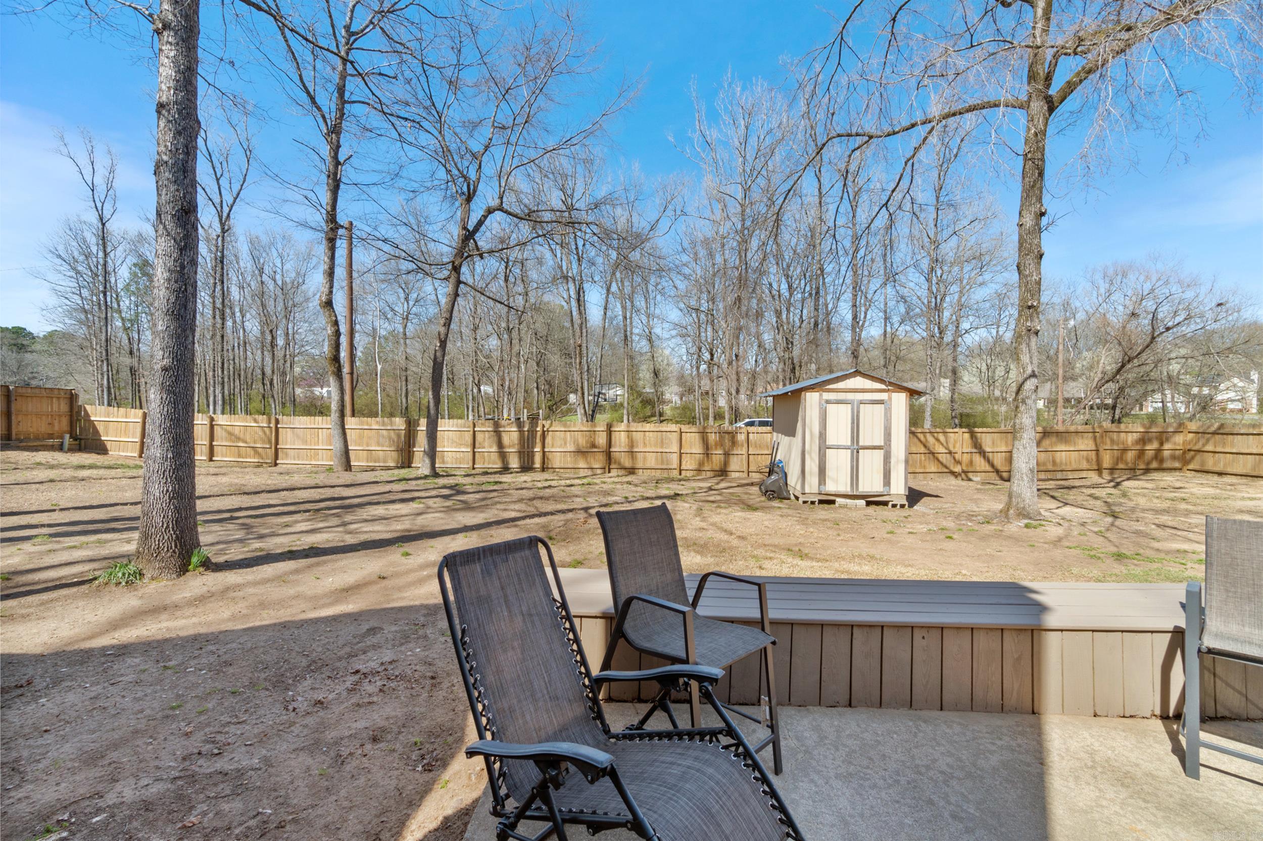 BRYANT OAKS - Residential