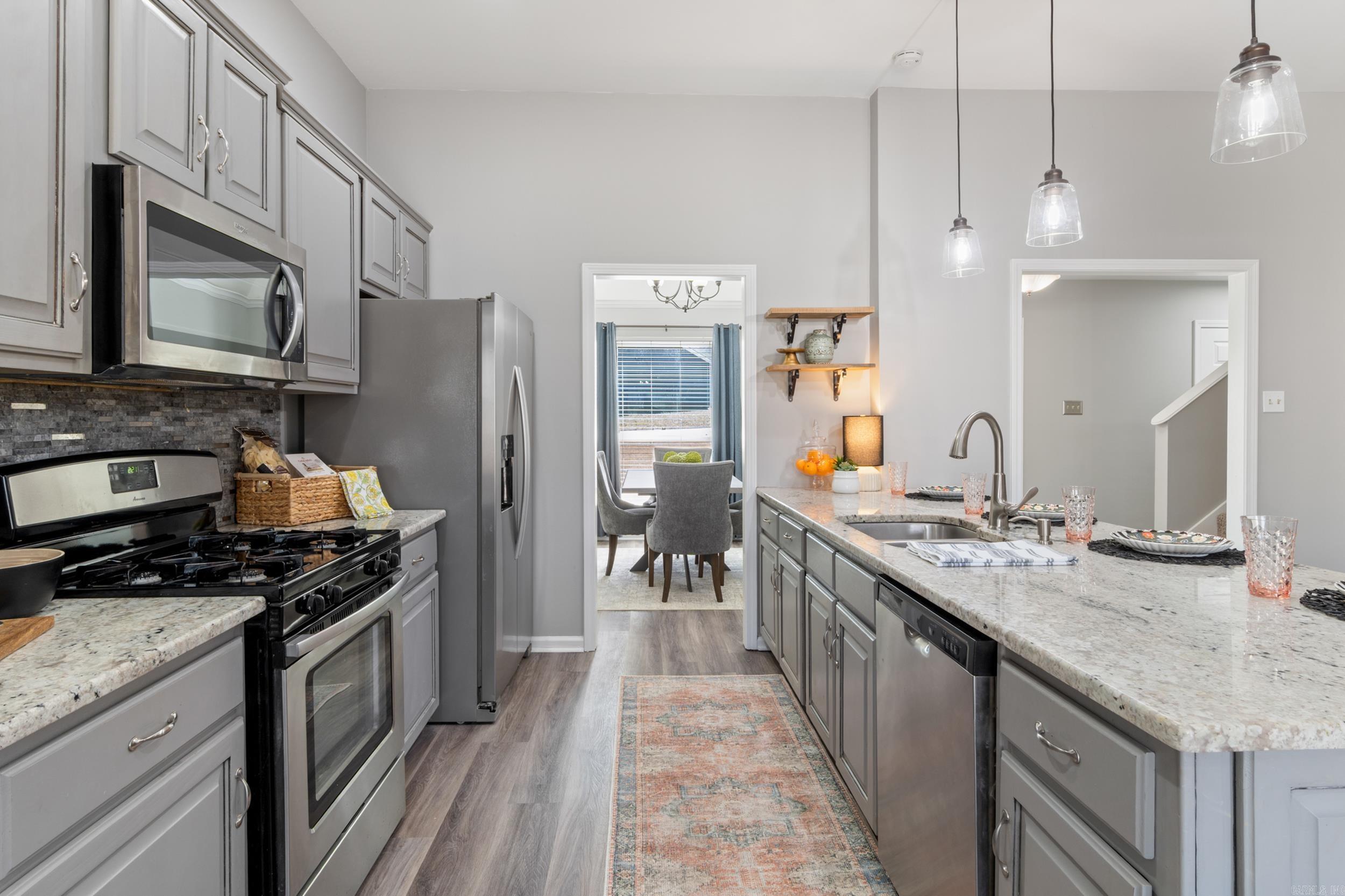 BRYANT OAKS - Residential