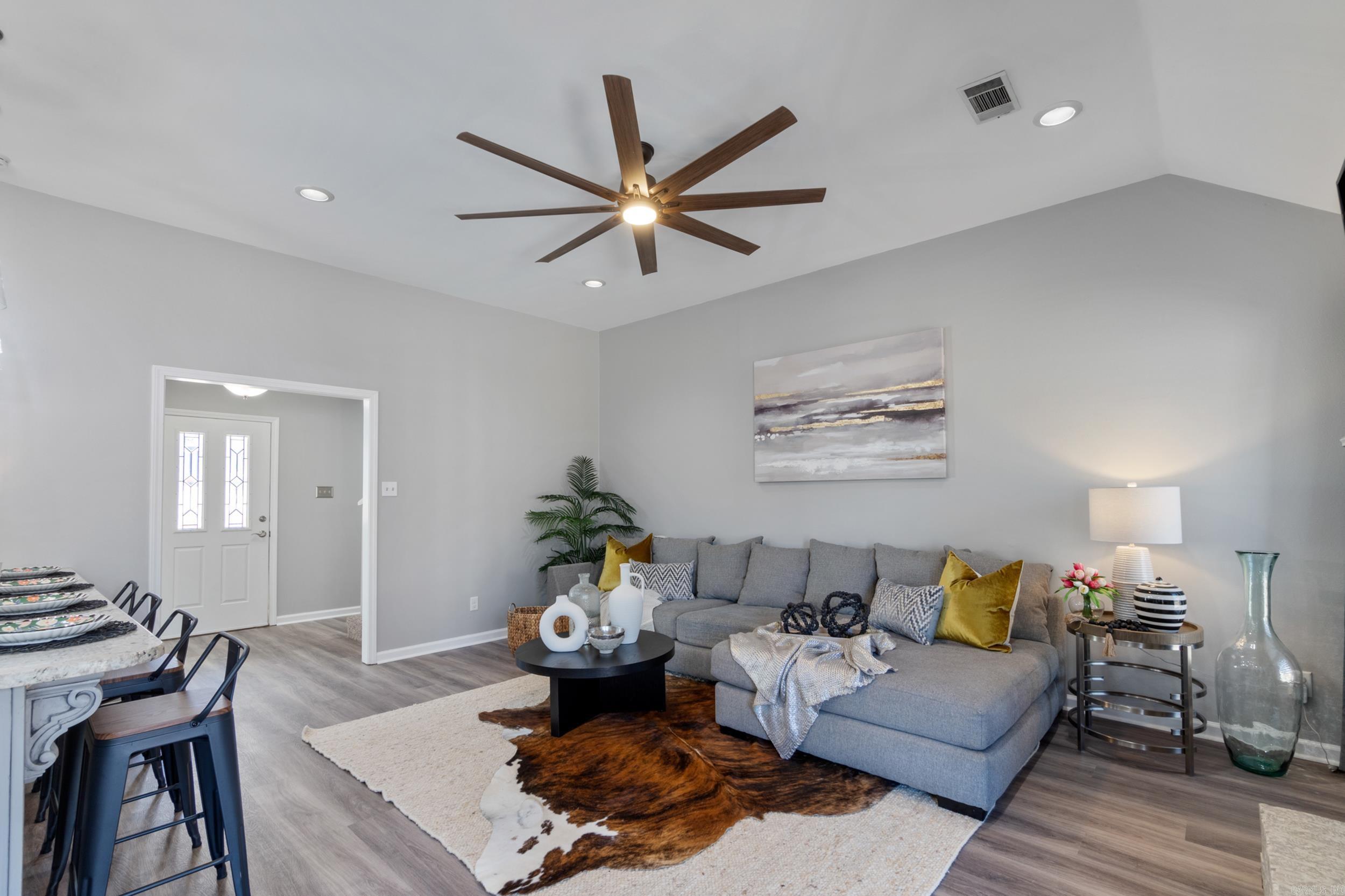 BRYANT OAKS - Residential