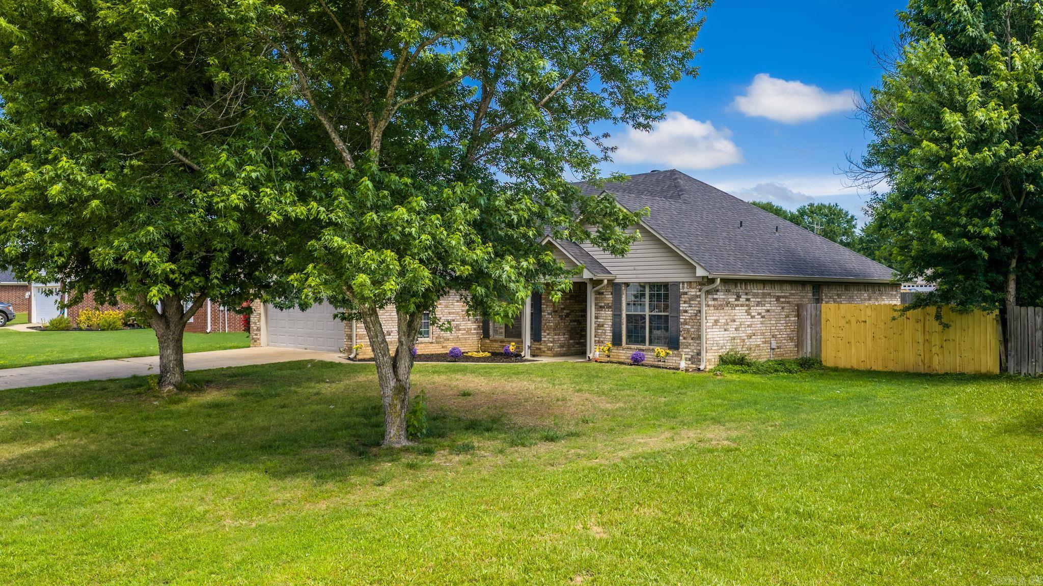 DOVE CREEK - Residential