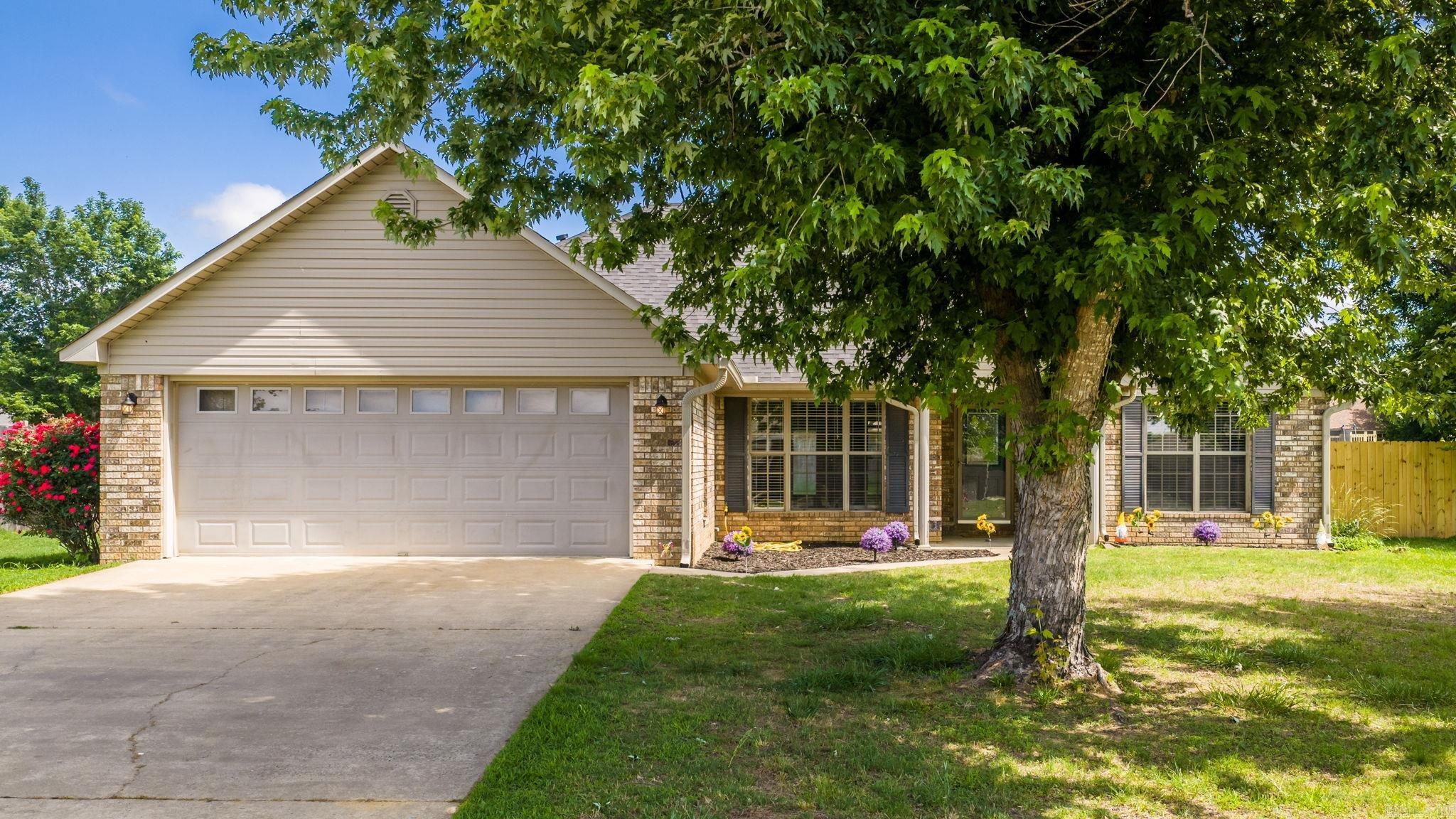 DOVE CREEK - Residential
