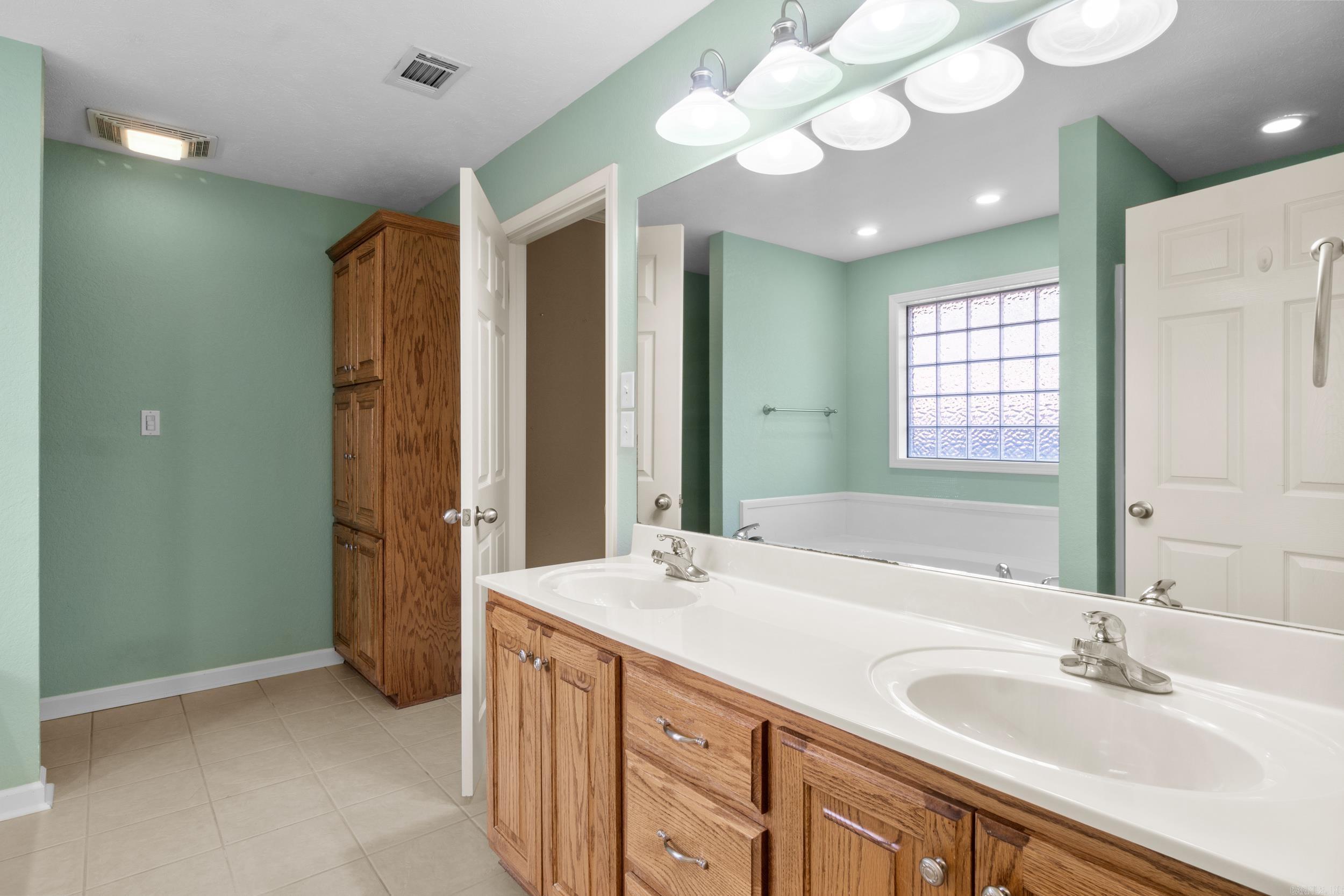 VALLEY ELMS S/D - Residential