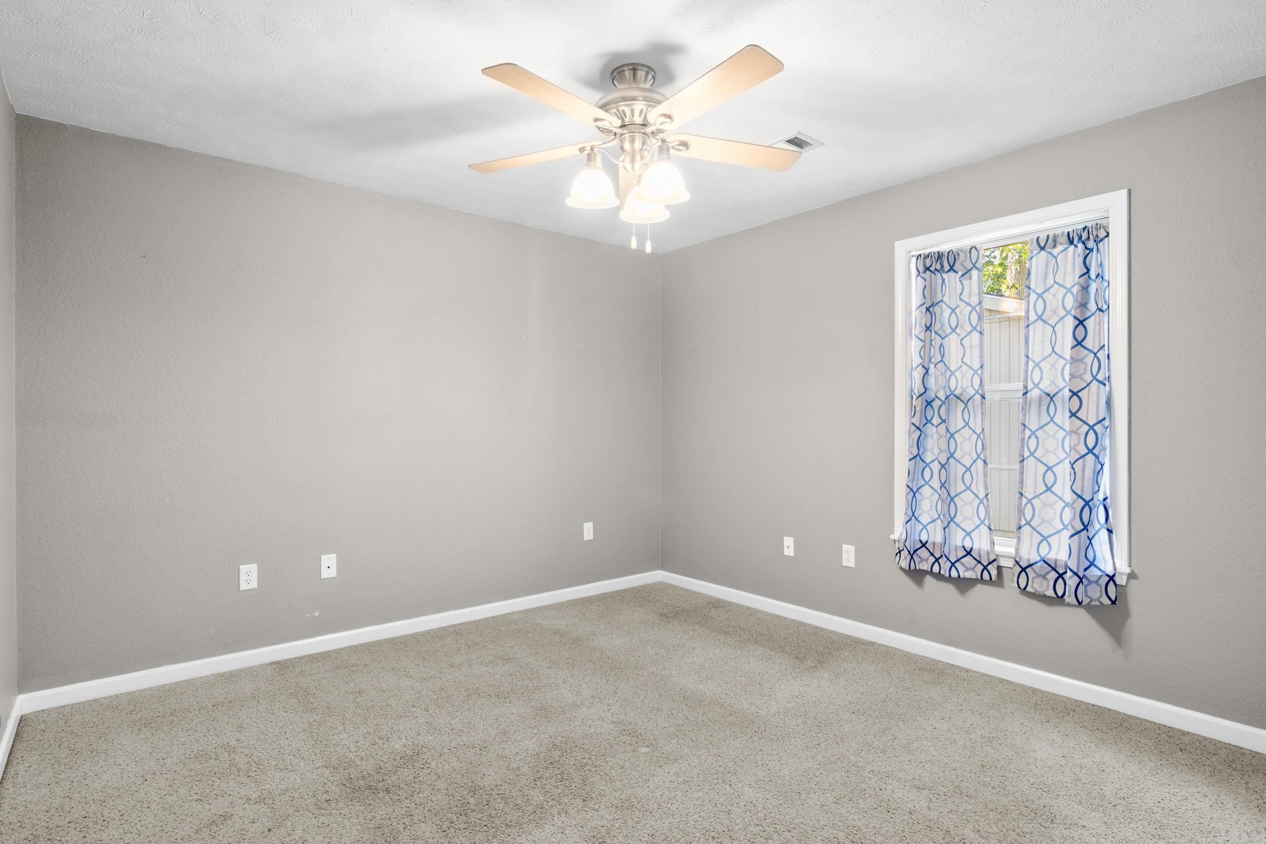 VALLEY ELMS S/D - Residential