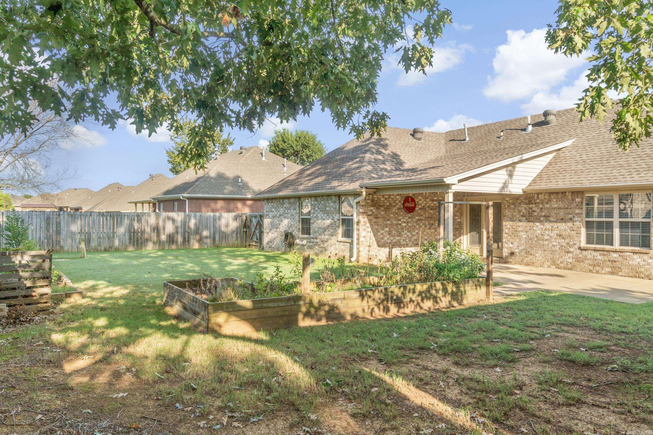 VALLEY ELMS S/D - Residential