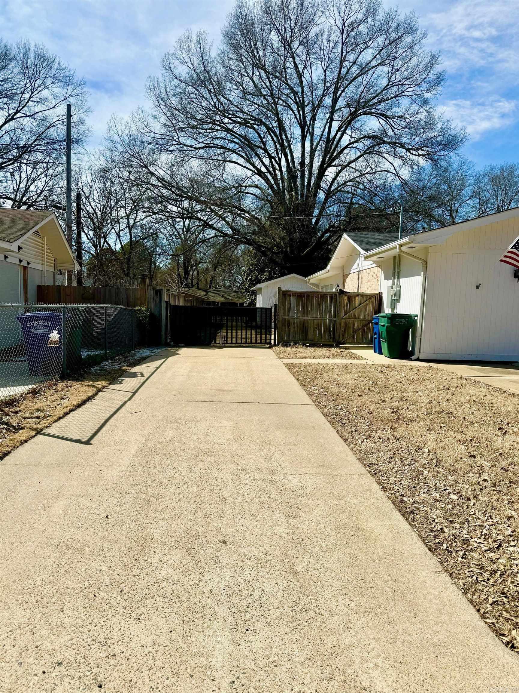 PARKWOOD ADD - Residential