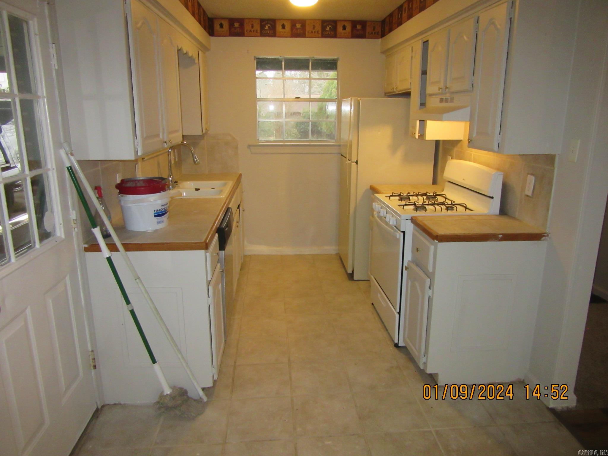 Springhill Manor - Residential