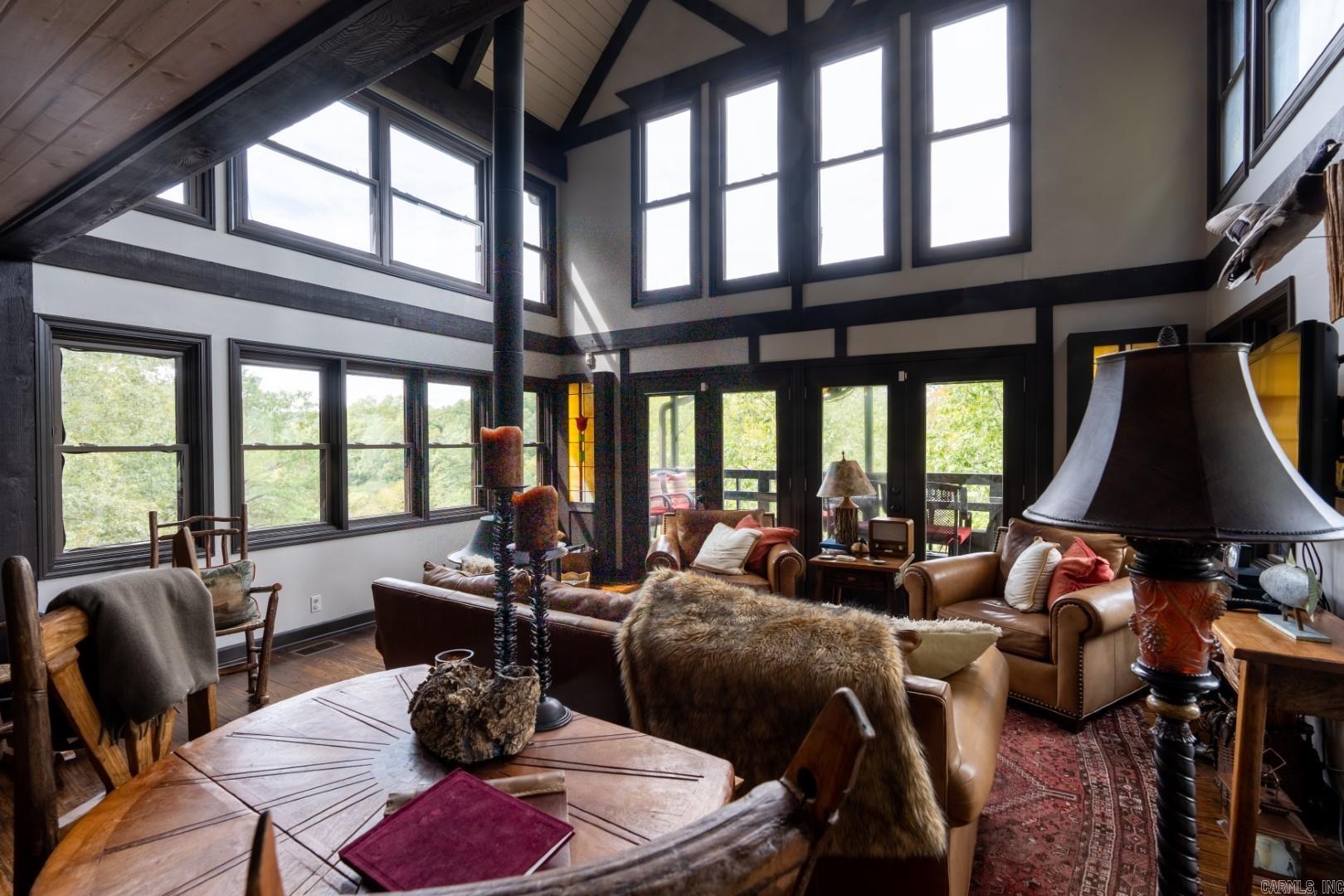 REDWOOD FOREST - Residential