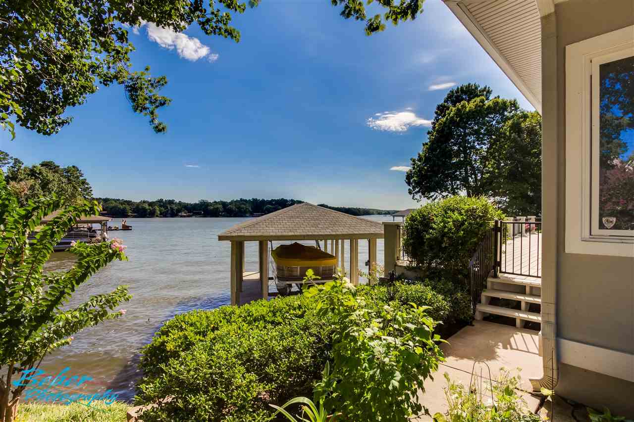 Driftwood Point - Residential