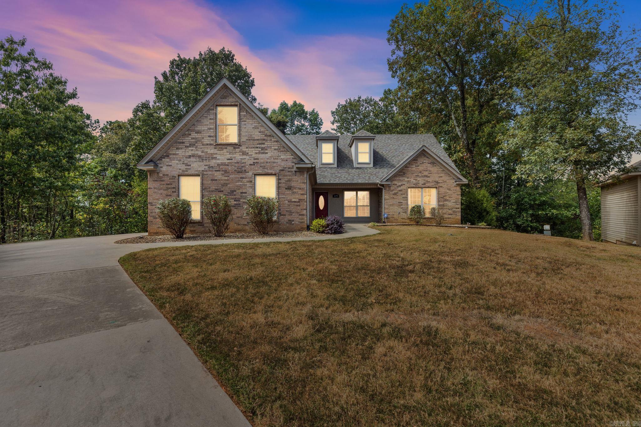 EMERALD MOUNTAIN - Residential