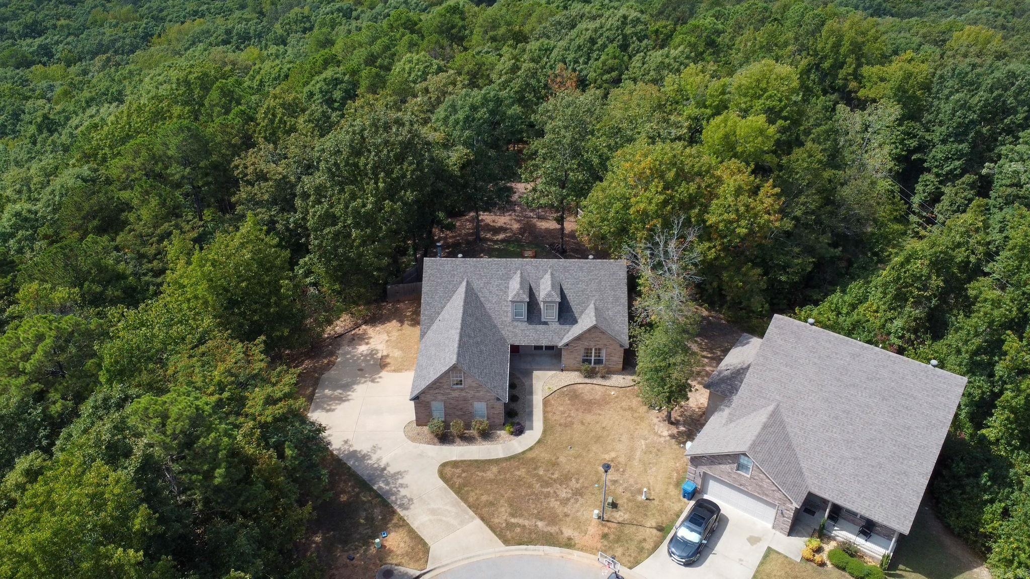 EMERALD MOUNTAIN - Residential