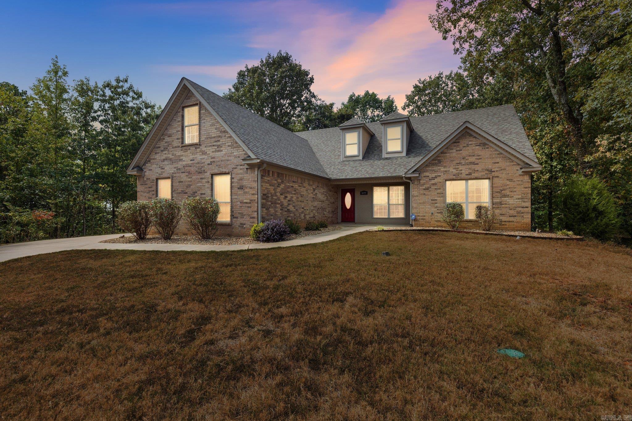 EMERALD MOUNTAIN - Residential