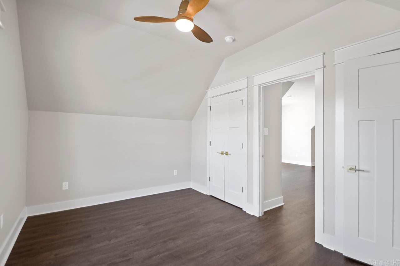 Lands End Estates - Residential