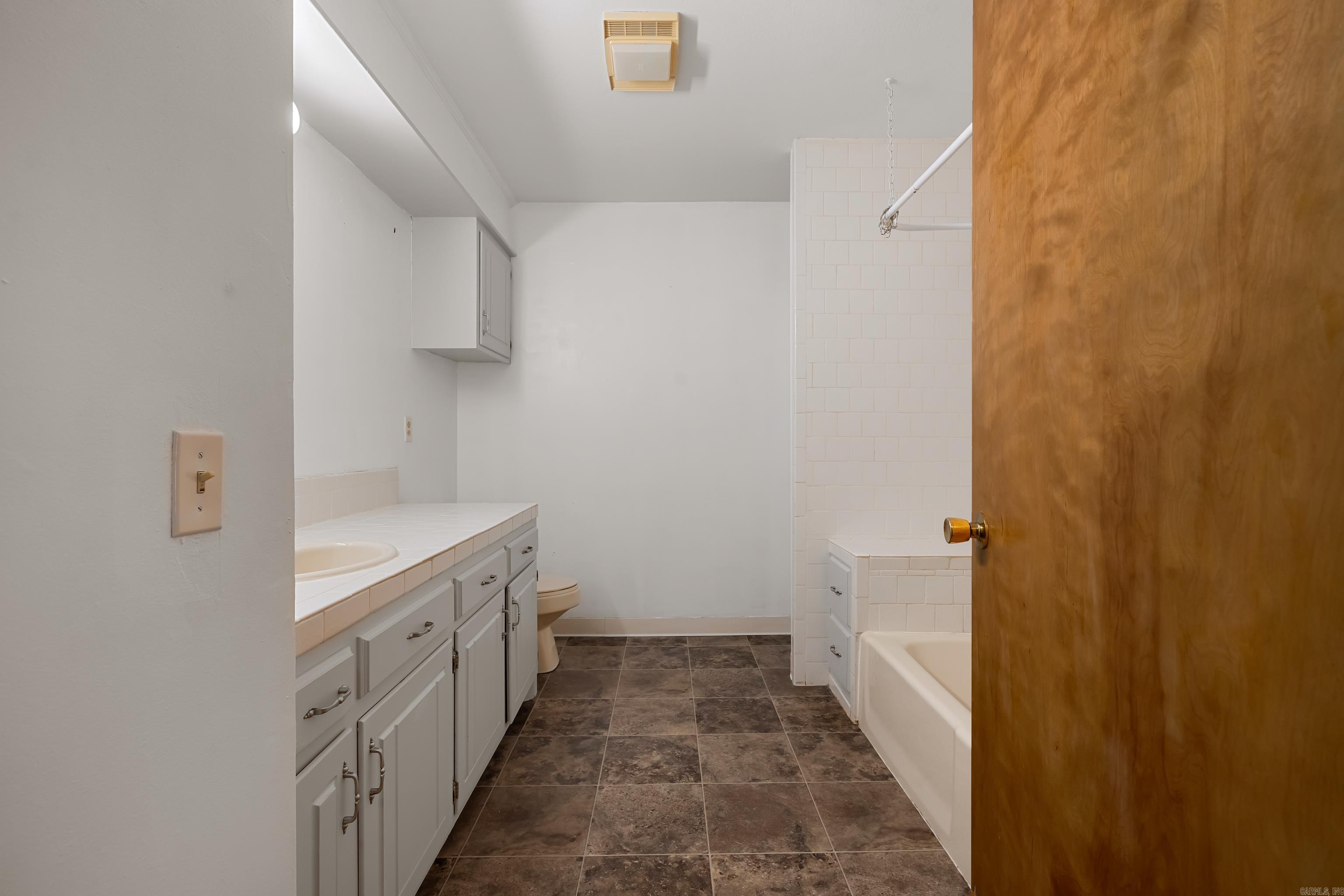 MONTGOMERY - Residential