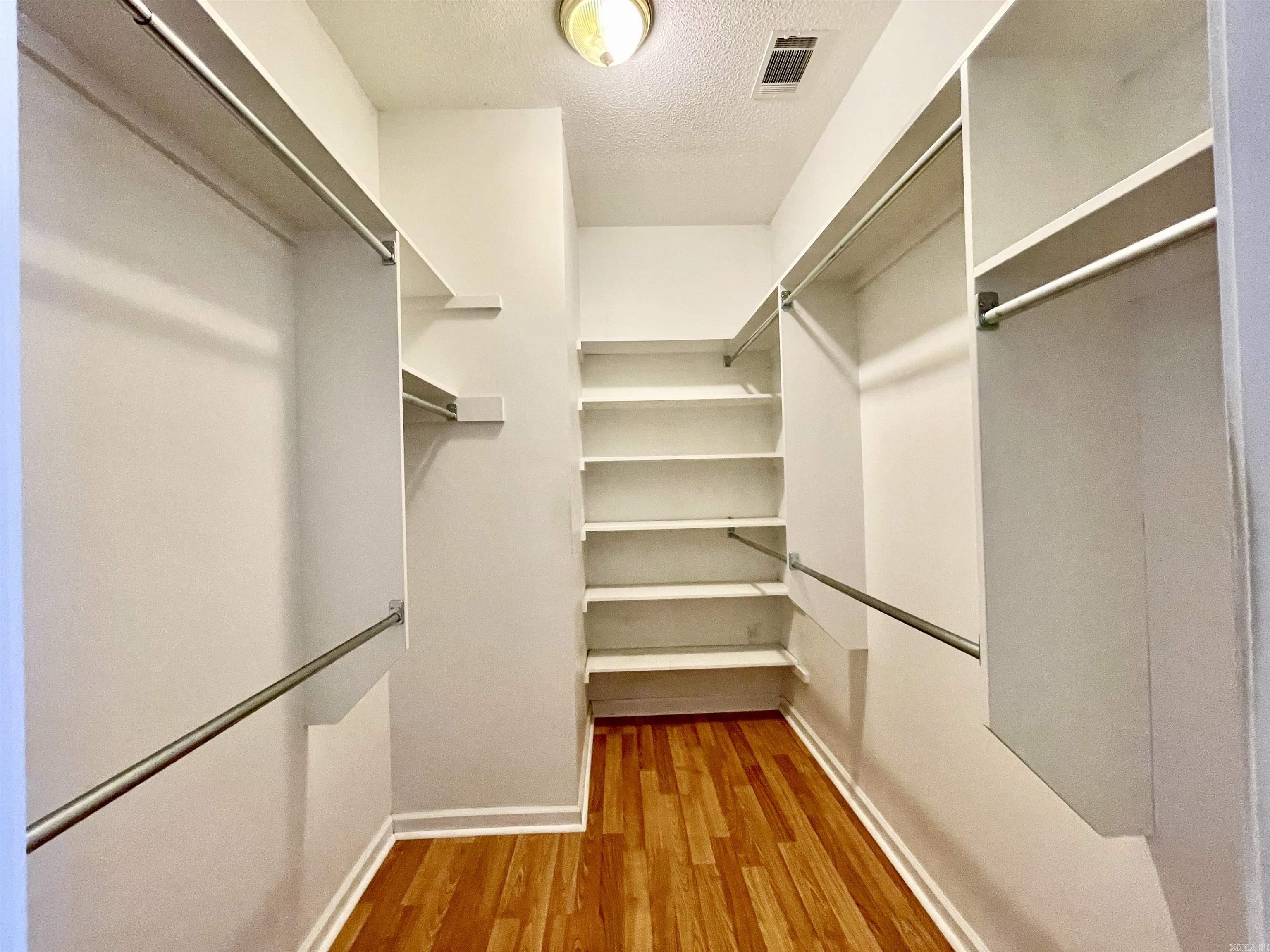 EDGEWATER ADDN - Residential