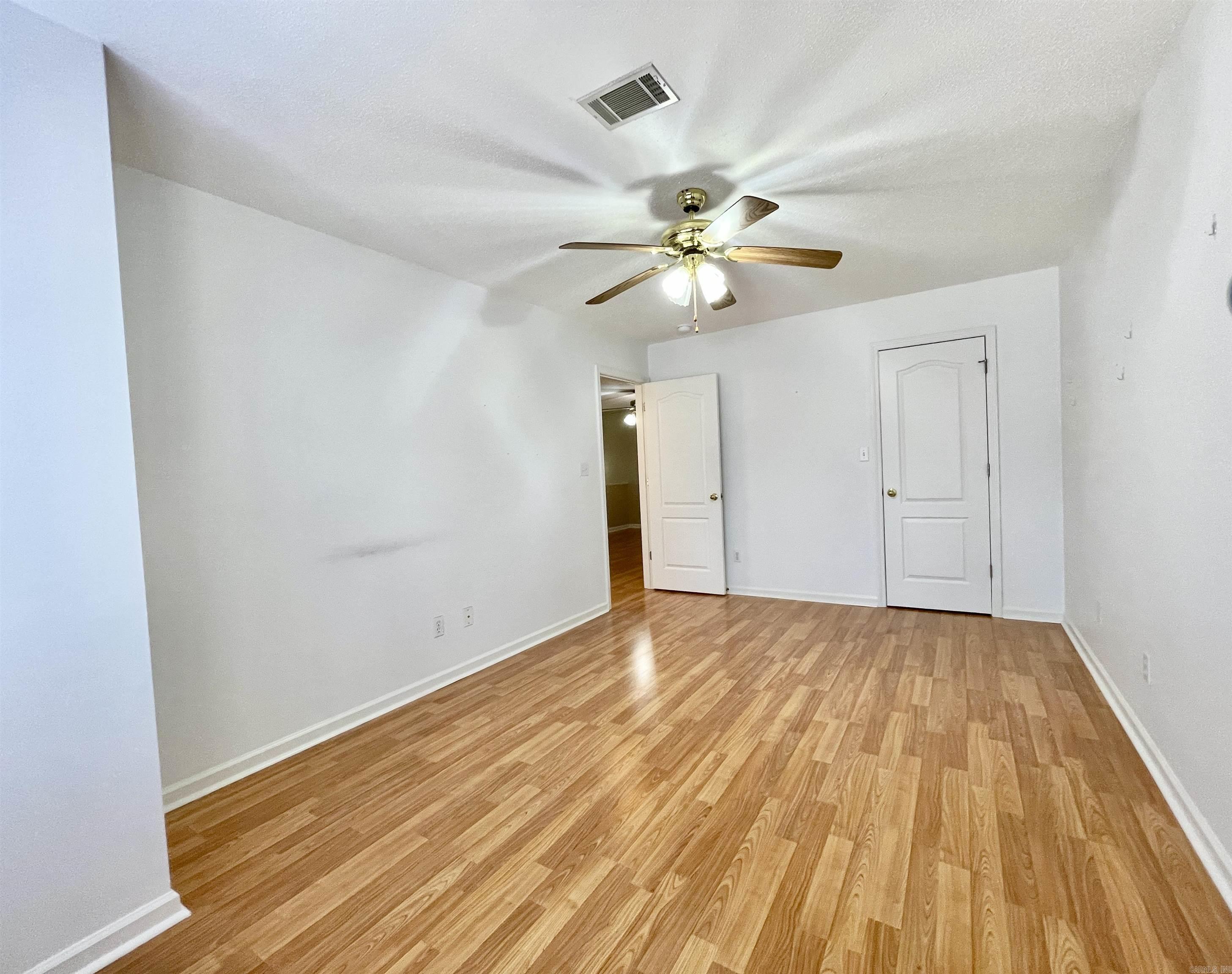 EDGEWATER ADDN - Residential