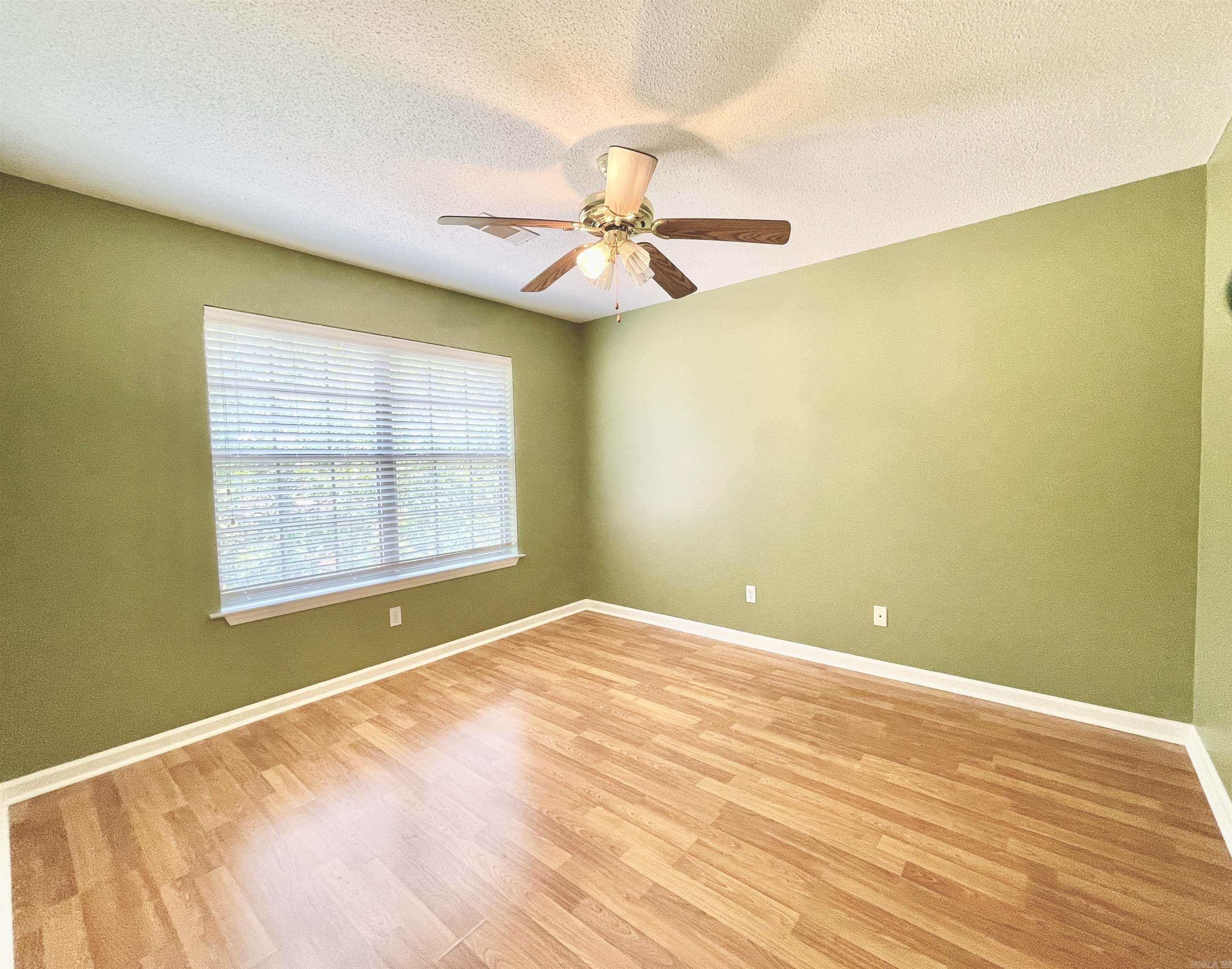 EDGEWATER ADDN - Residential