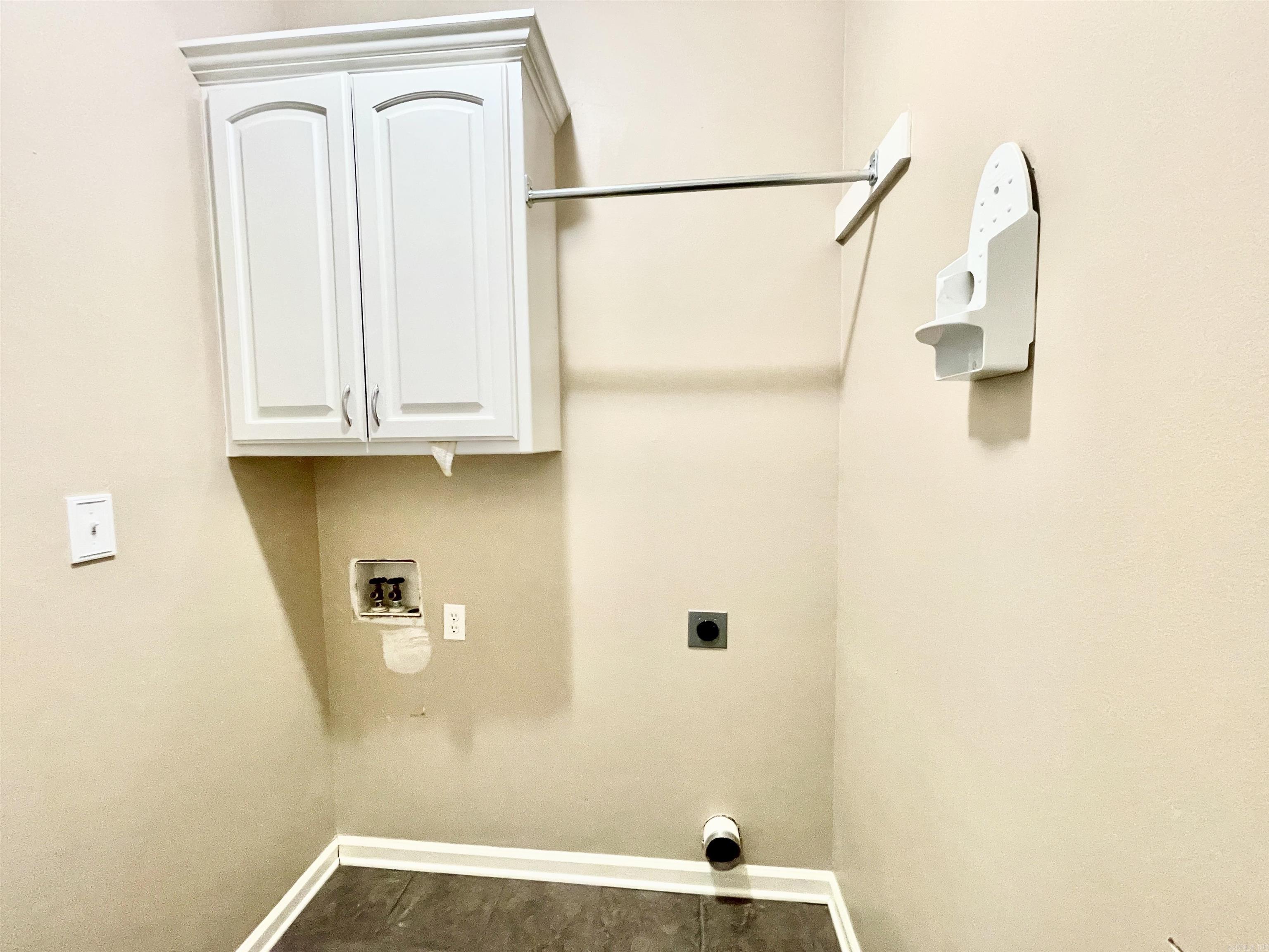 EDGEWATER ADDN - Residential