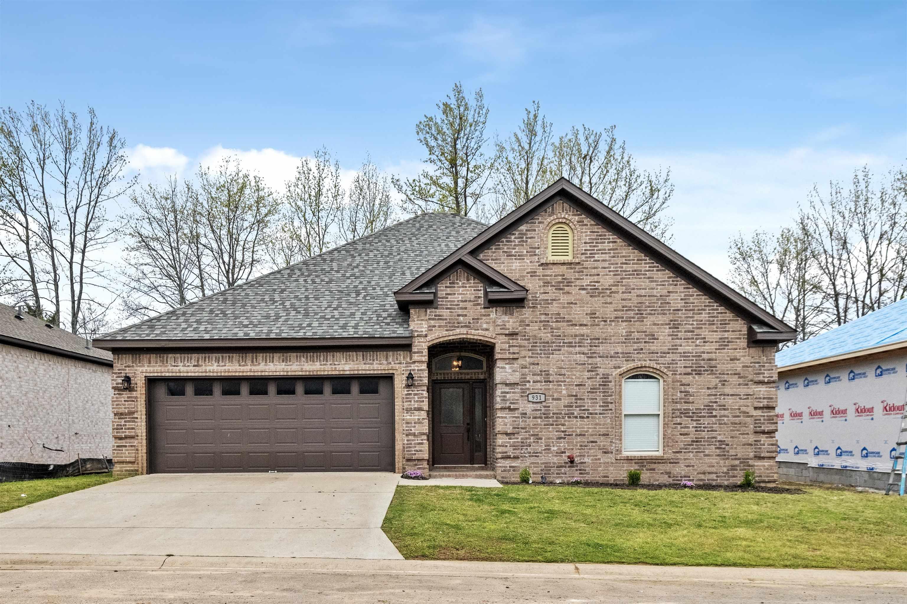 Villa Vista Loop - Residential