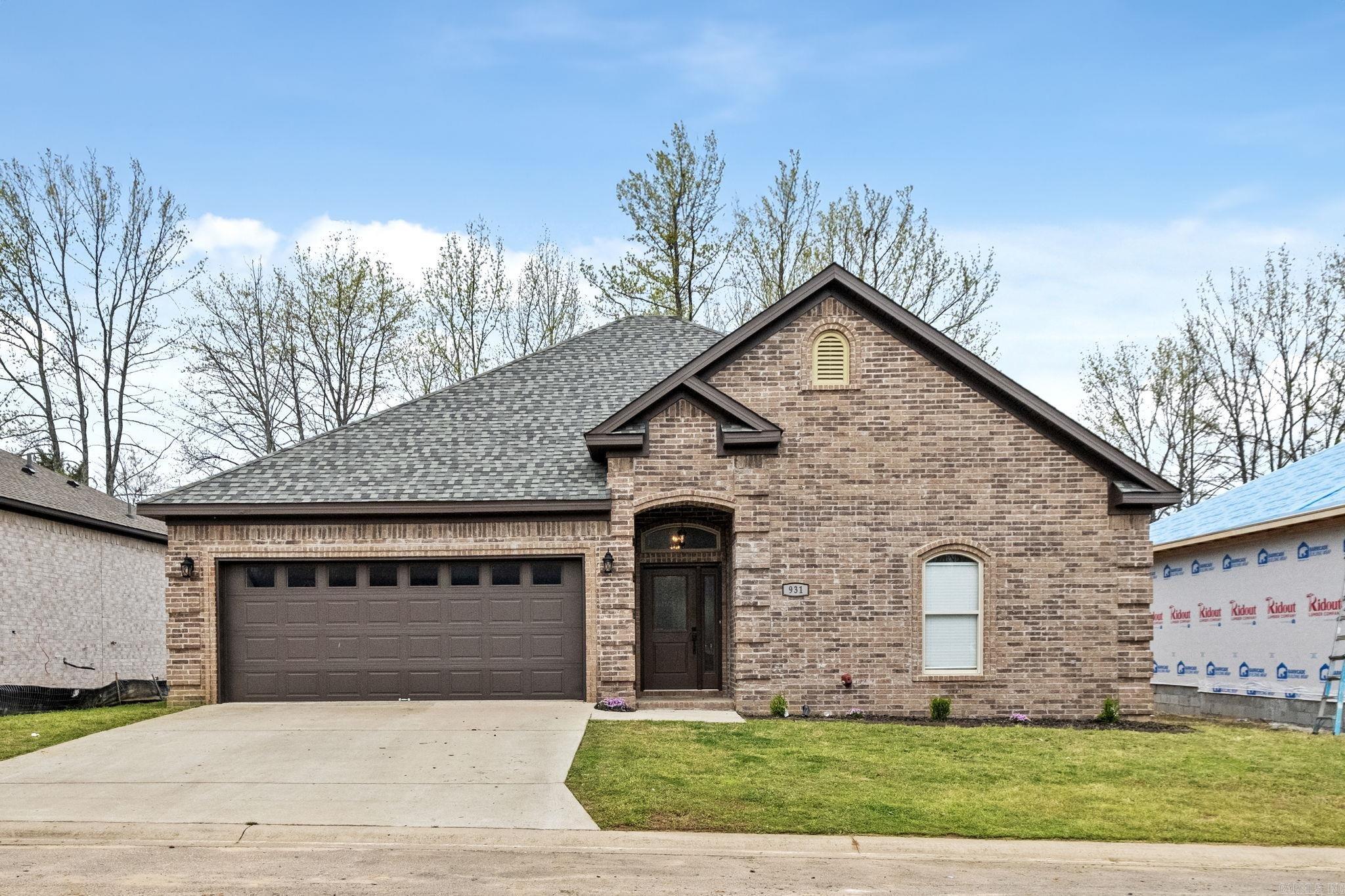 Villa Vista Loop - Residential