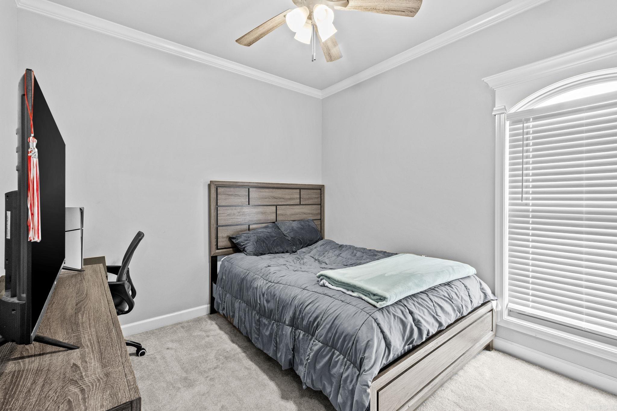 Villa Vista Loop - Residential