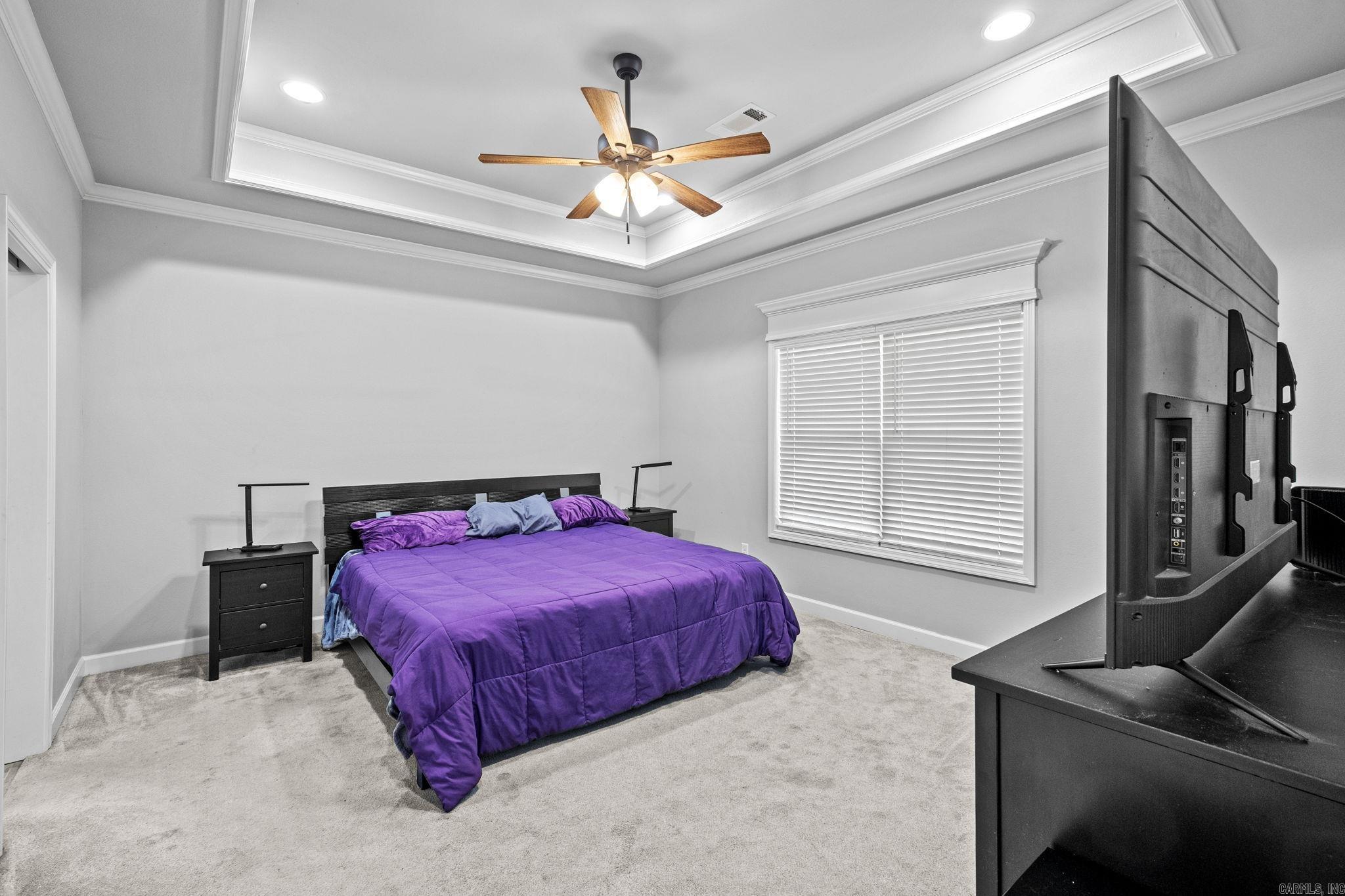 Villa Vista Loop - Residential