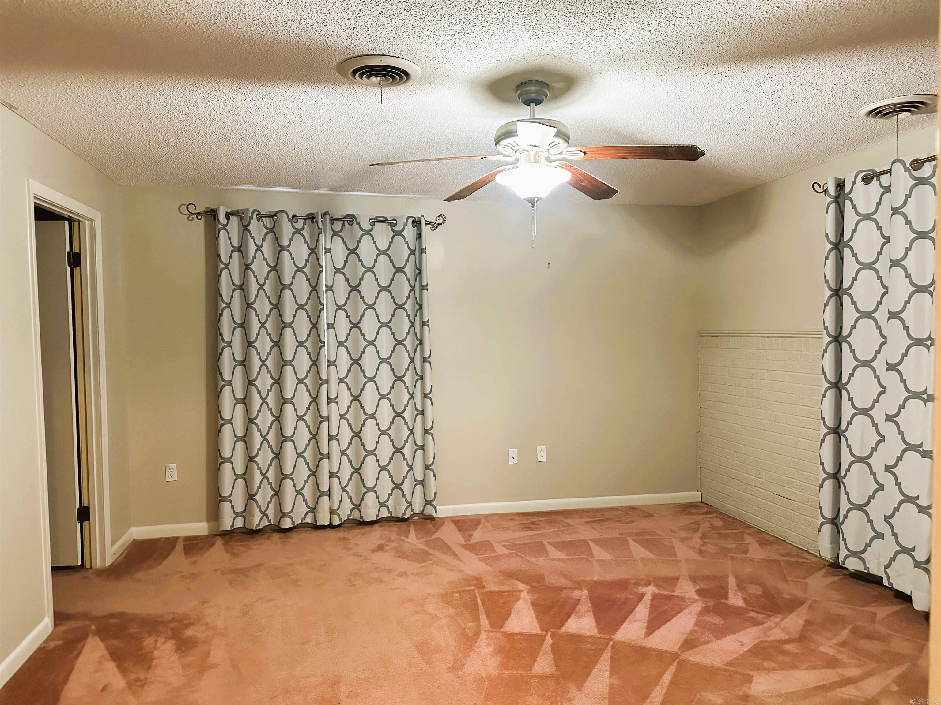 OAK HILLS ADDITION - Residential