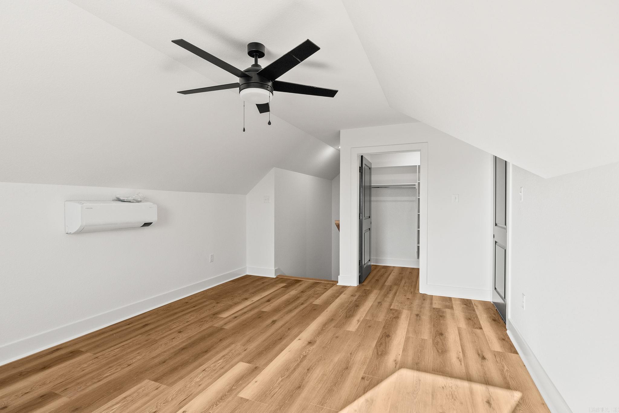 WINDRIDGE ESTATES PHASE 1 - Residential