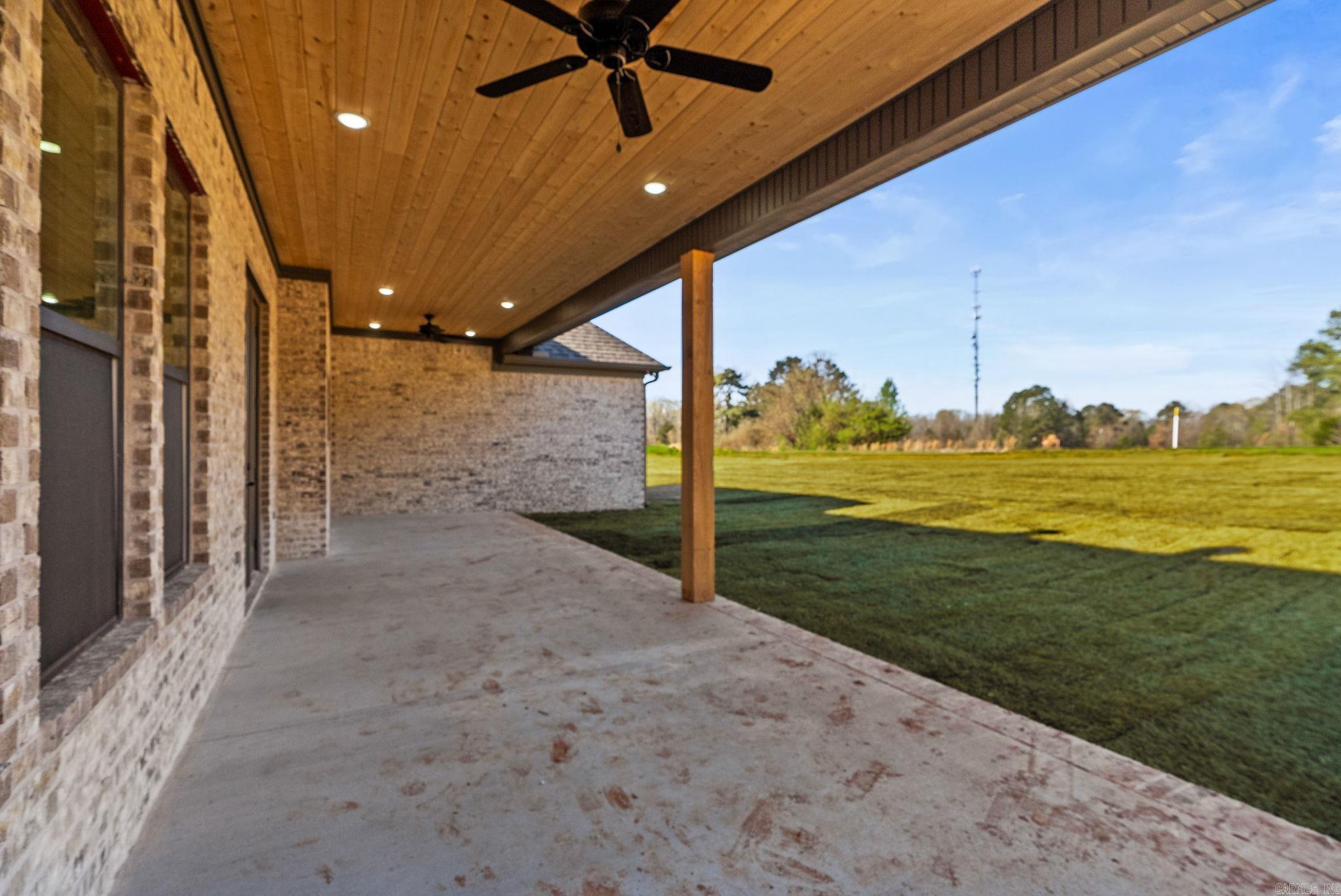 WINDRIDGE ESTATES PHASE 1 - Residential