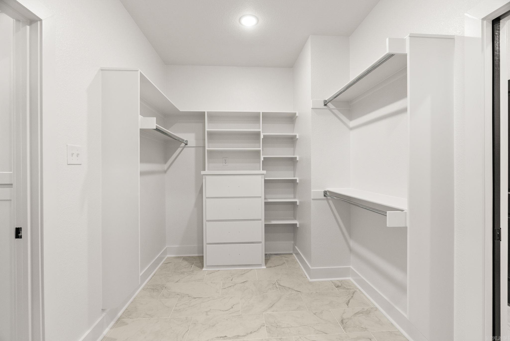 WINDRIDGE ESTATES PHASE 1 - Residential
