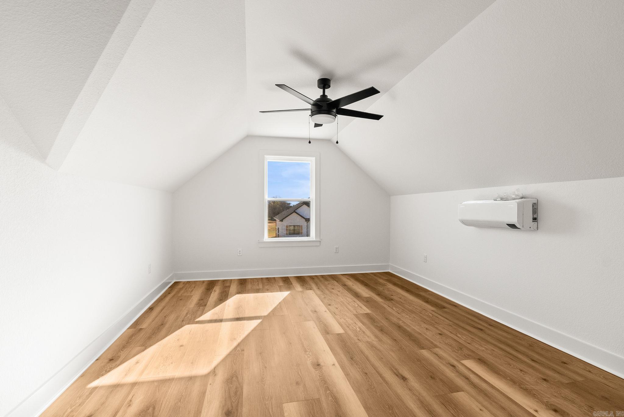 WINDRIDGE ESTATES PHASE 1 - Residential