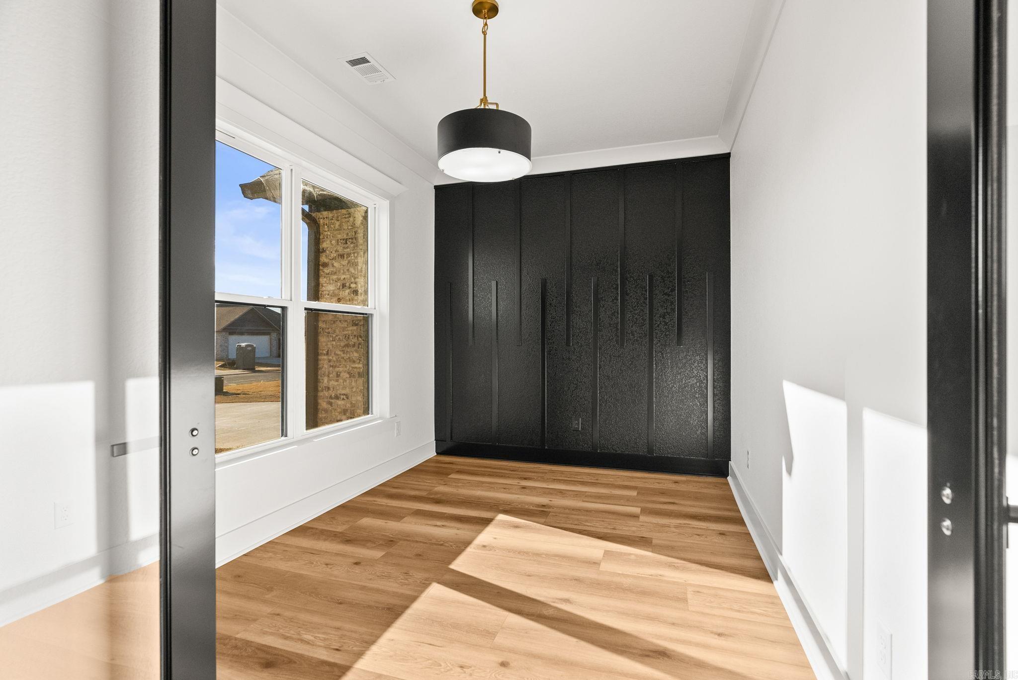 WINDRIDGE ESTATES PHASE 1 - Residential