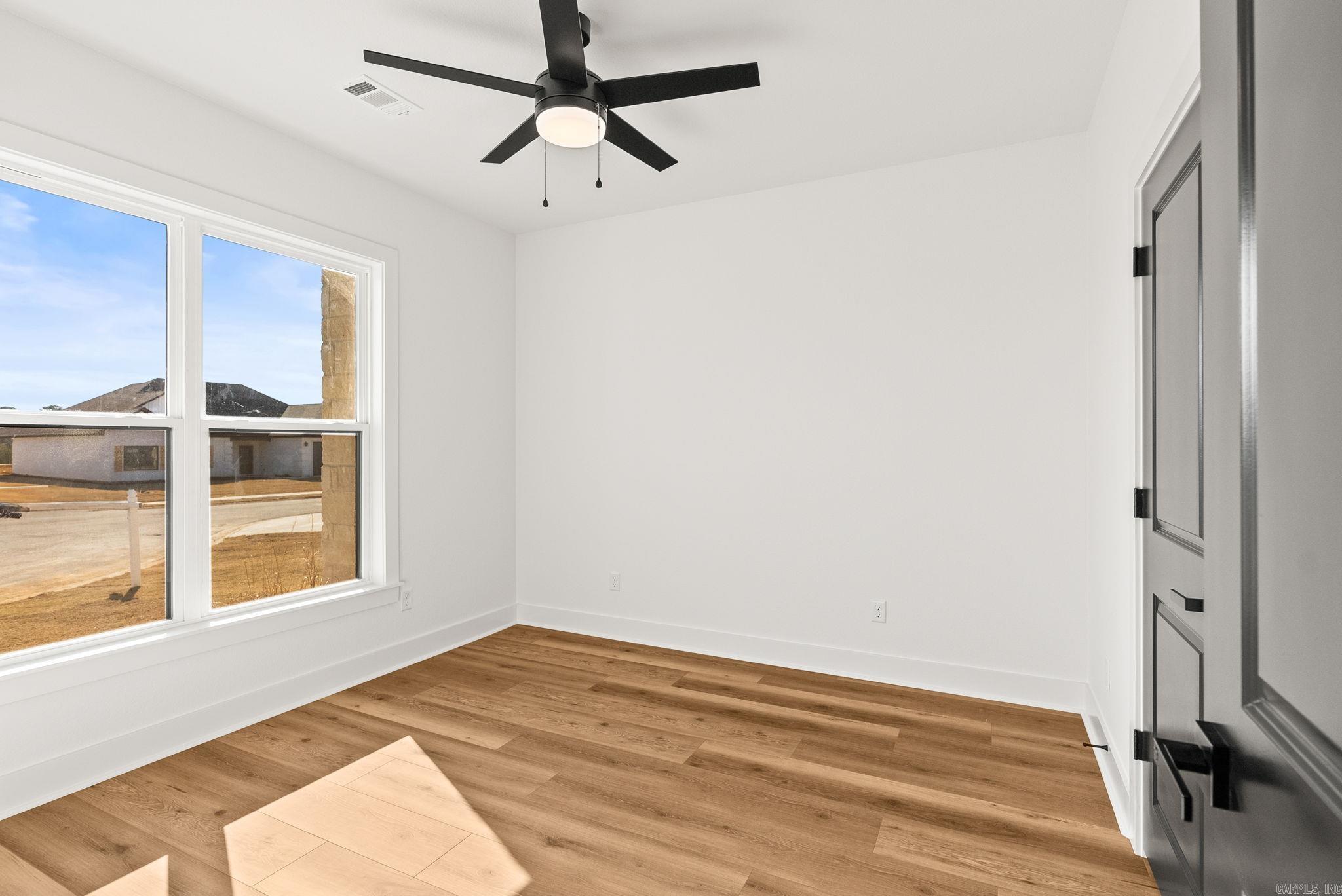 WINDRIDGE ESTATES PHASE 1 - Residential