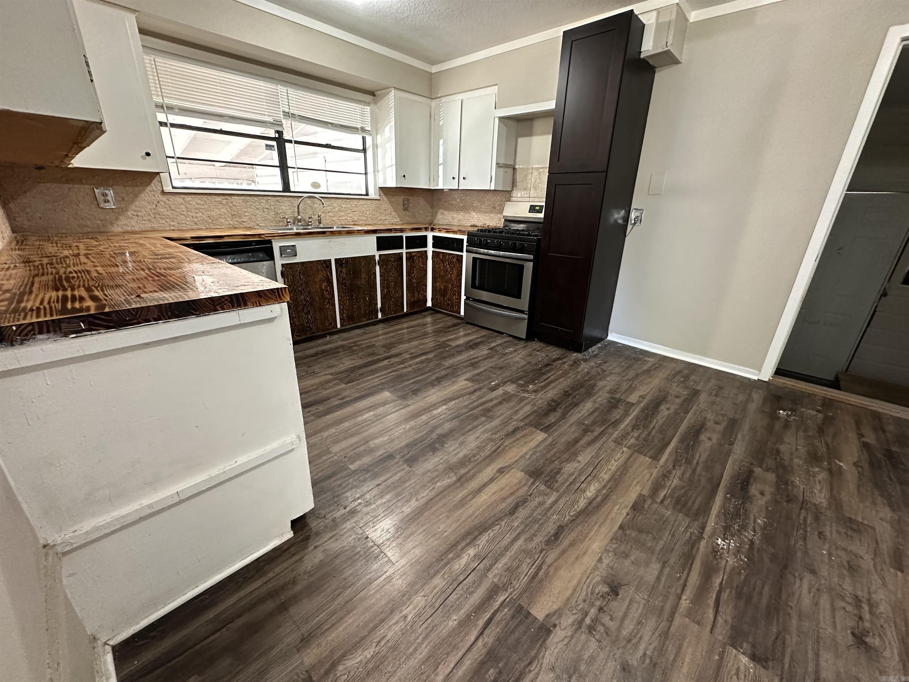 Sunnyside Hills - Residential Lease