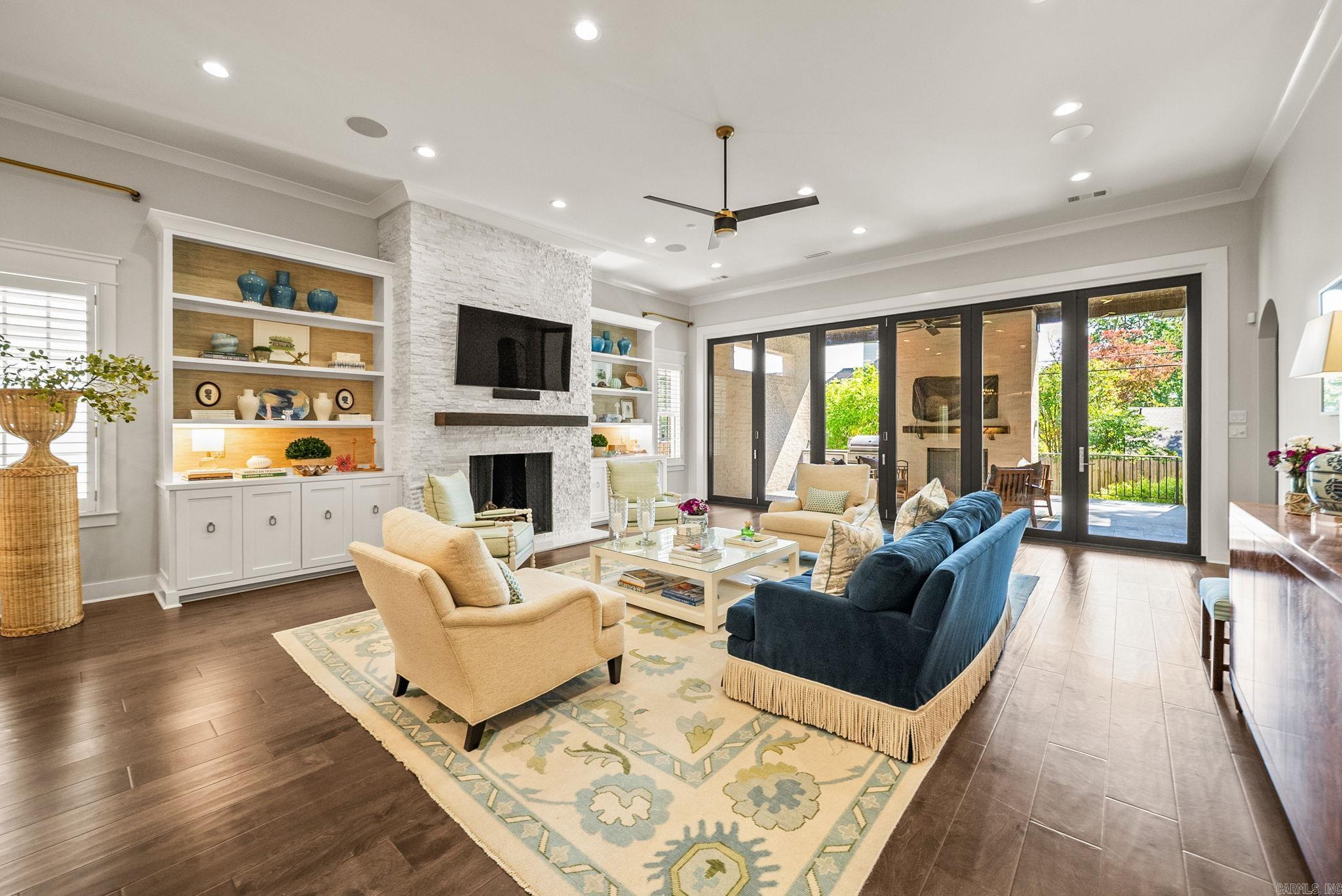 PARK VIEW - Residential