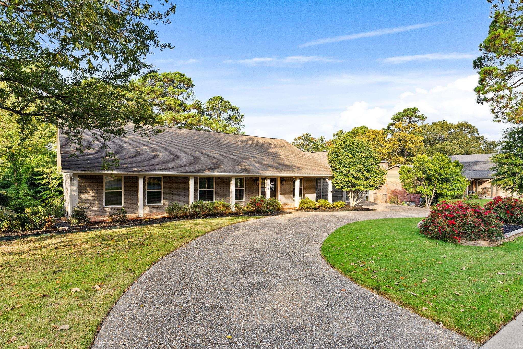 NORTH HILLS - Residential