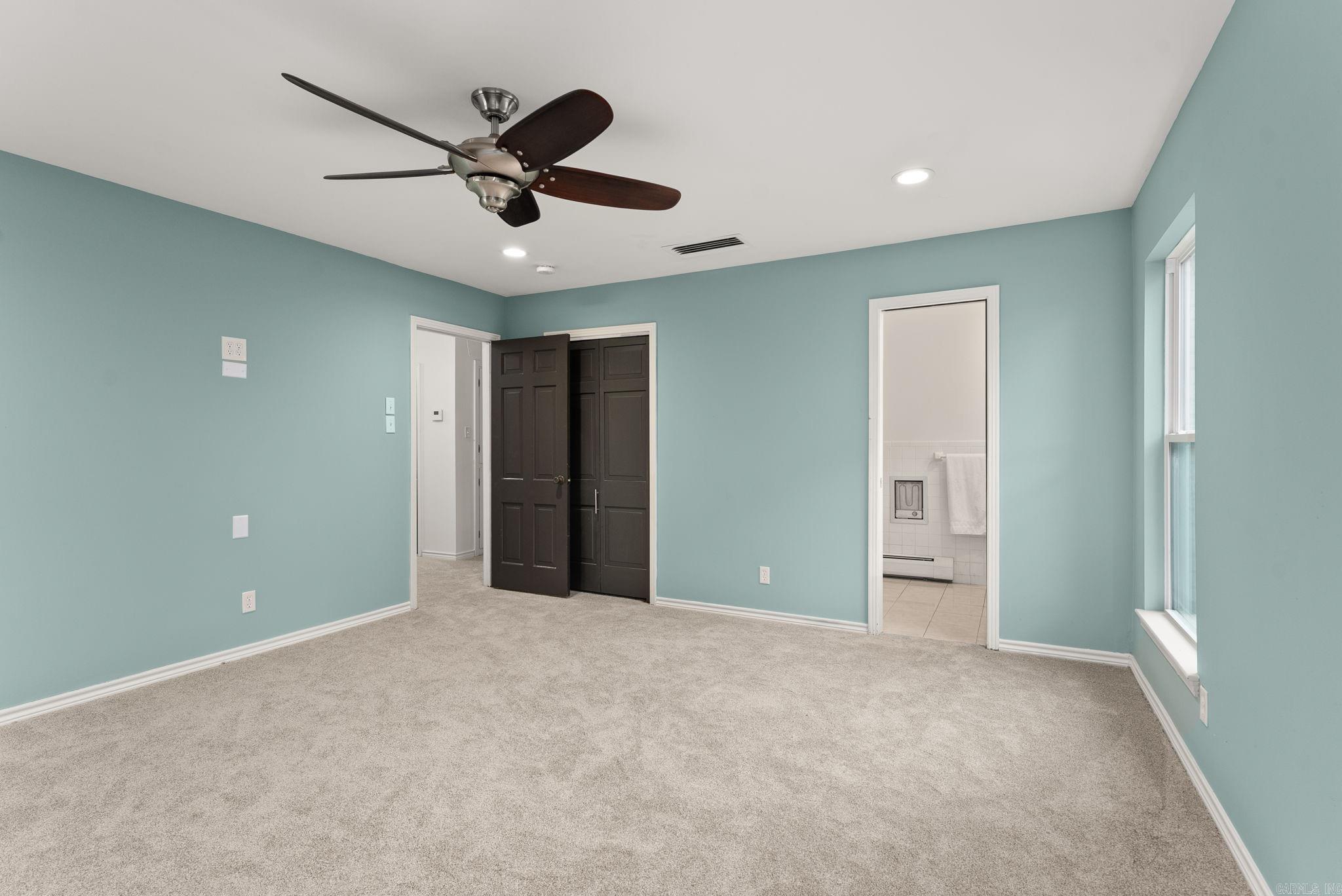 NORTH HILLS - Residential