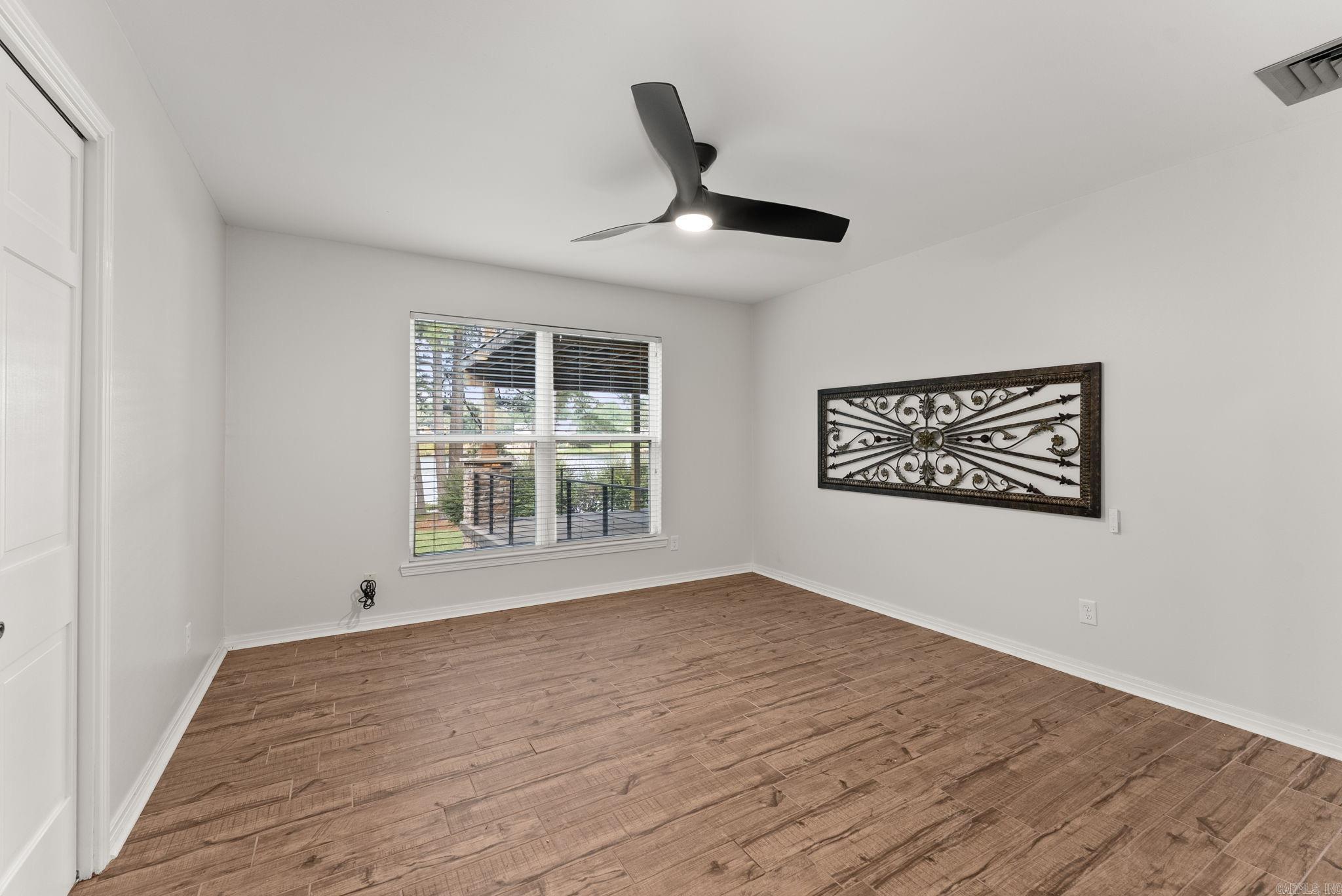NORTH HILLS - Residential