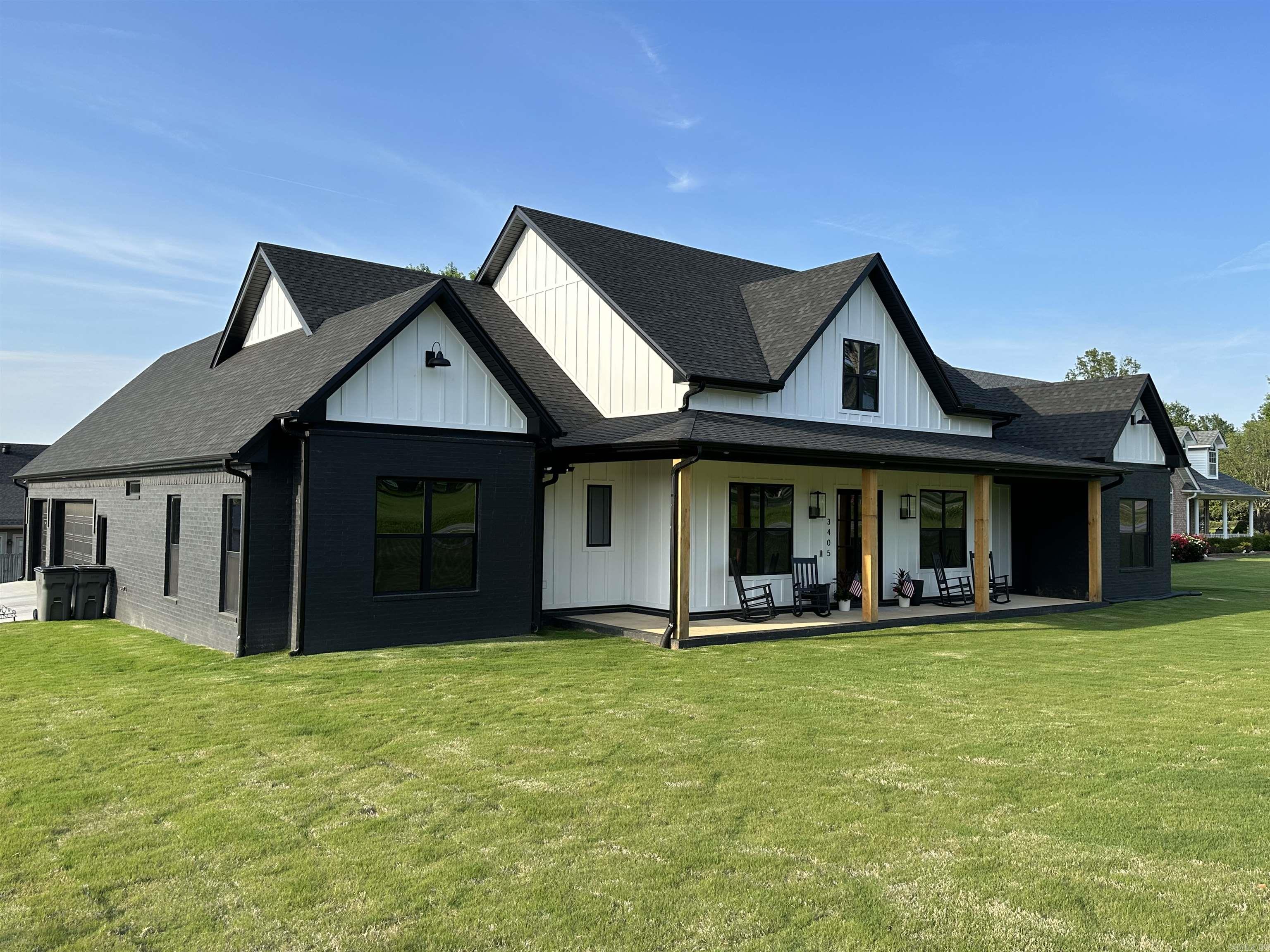 Club View - Residential