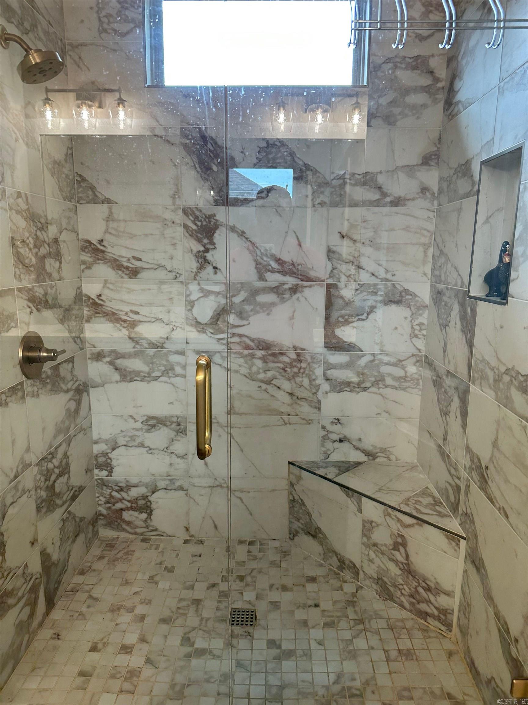 Hunter Crossing - Residential Lease